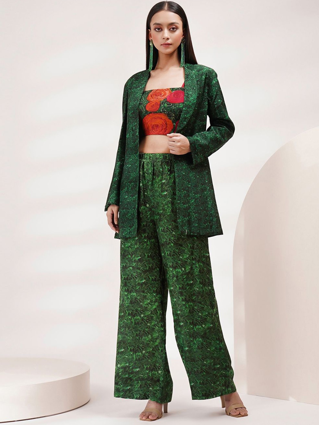 

Breathe by Aakanksha Singh Floral Printed Shoulder Straps Crop Top With Palazzos & Jacket, Green