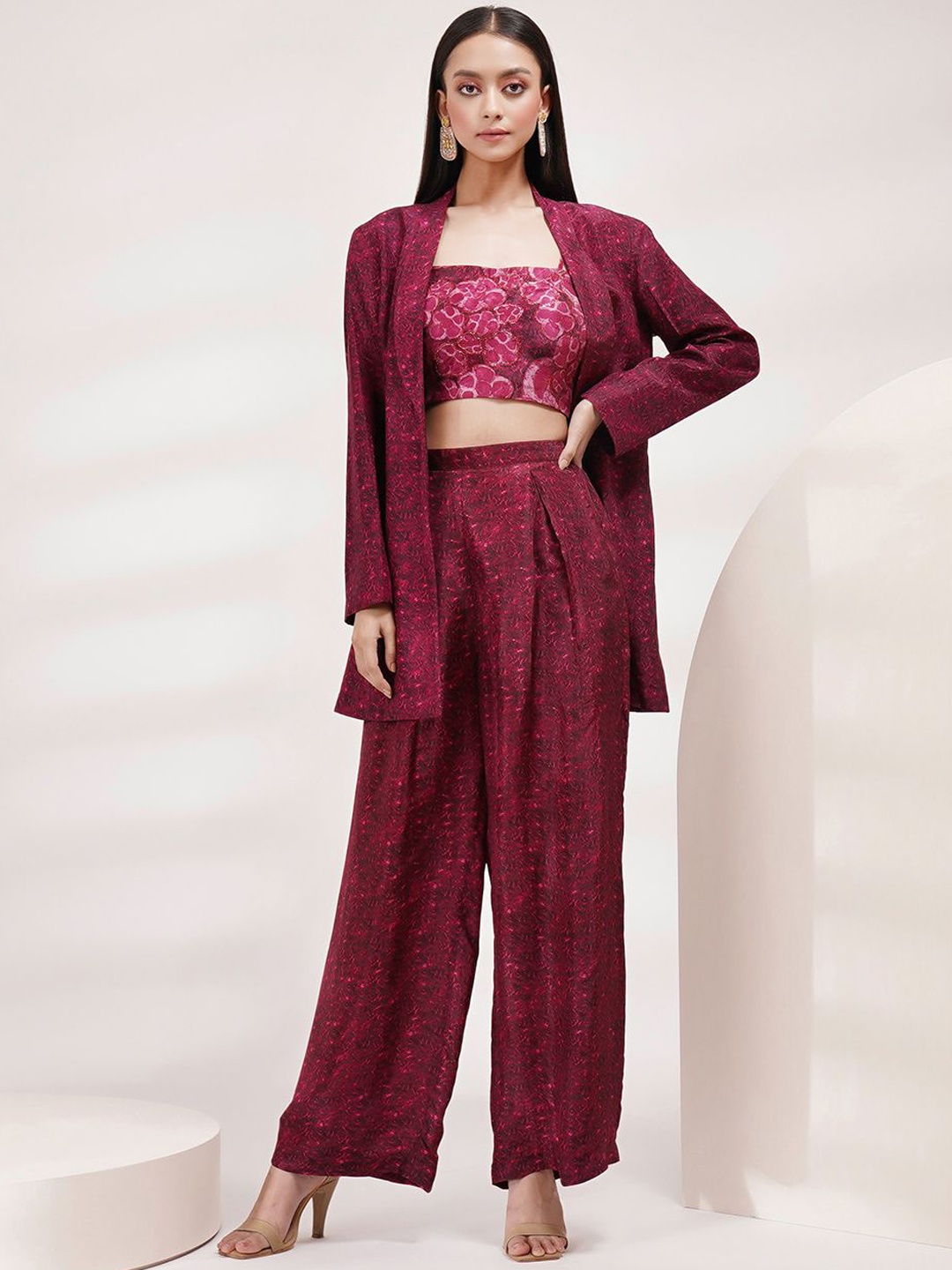 

Breathe by Aakanksha Singh Floral Printed Shoulder Straps Crop Top With Palazzos & Jacket, Maroon