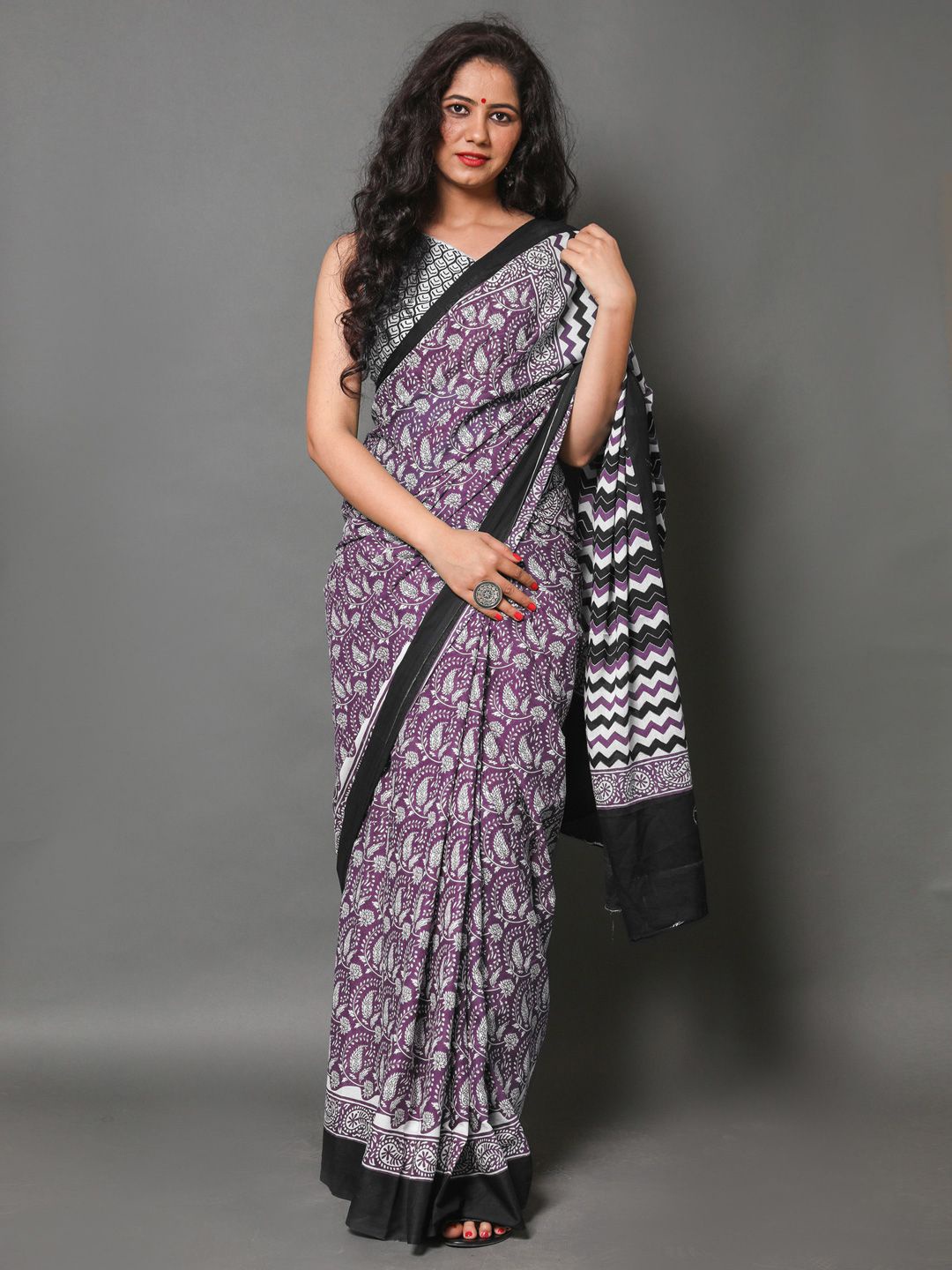 

BUTA BUTI Floral Pure Cotton Saree, Purple