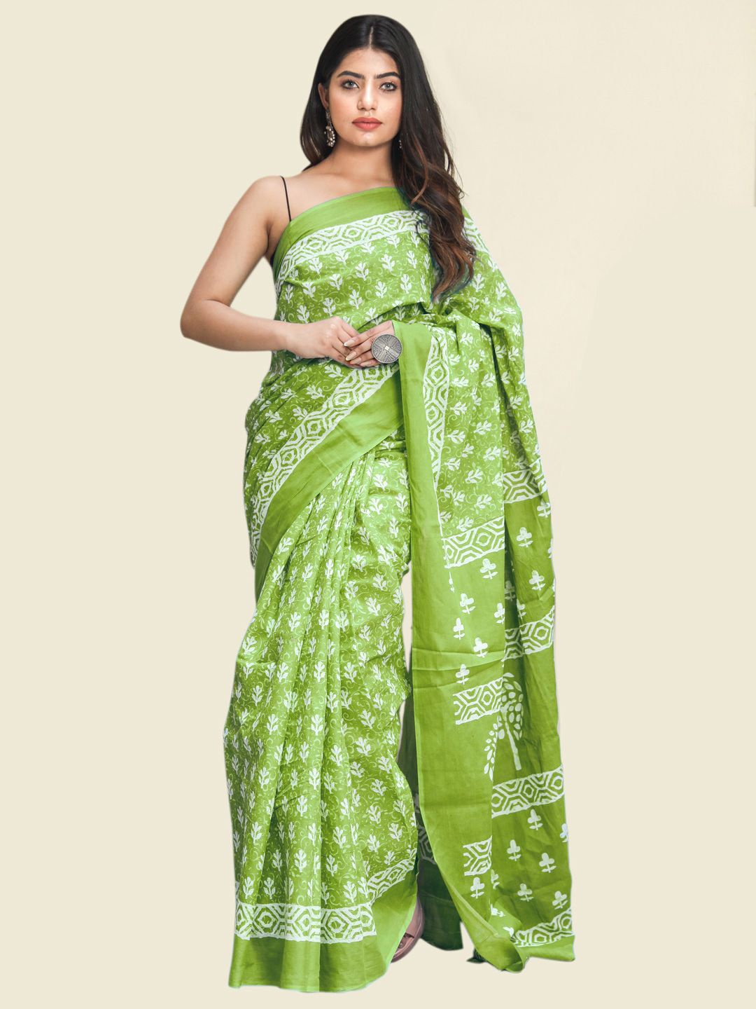 

BUTA BUTI Floral Pure Cotton Saree, Green