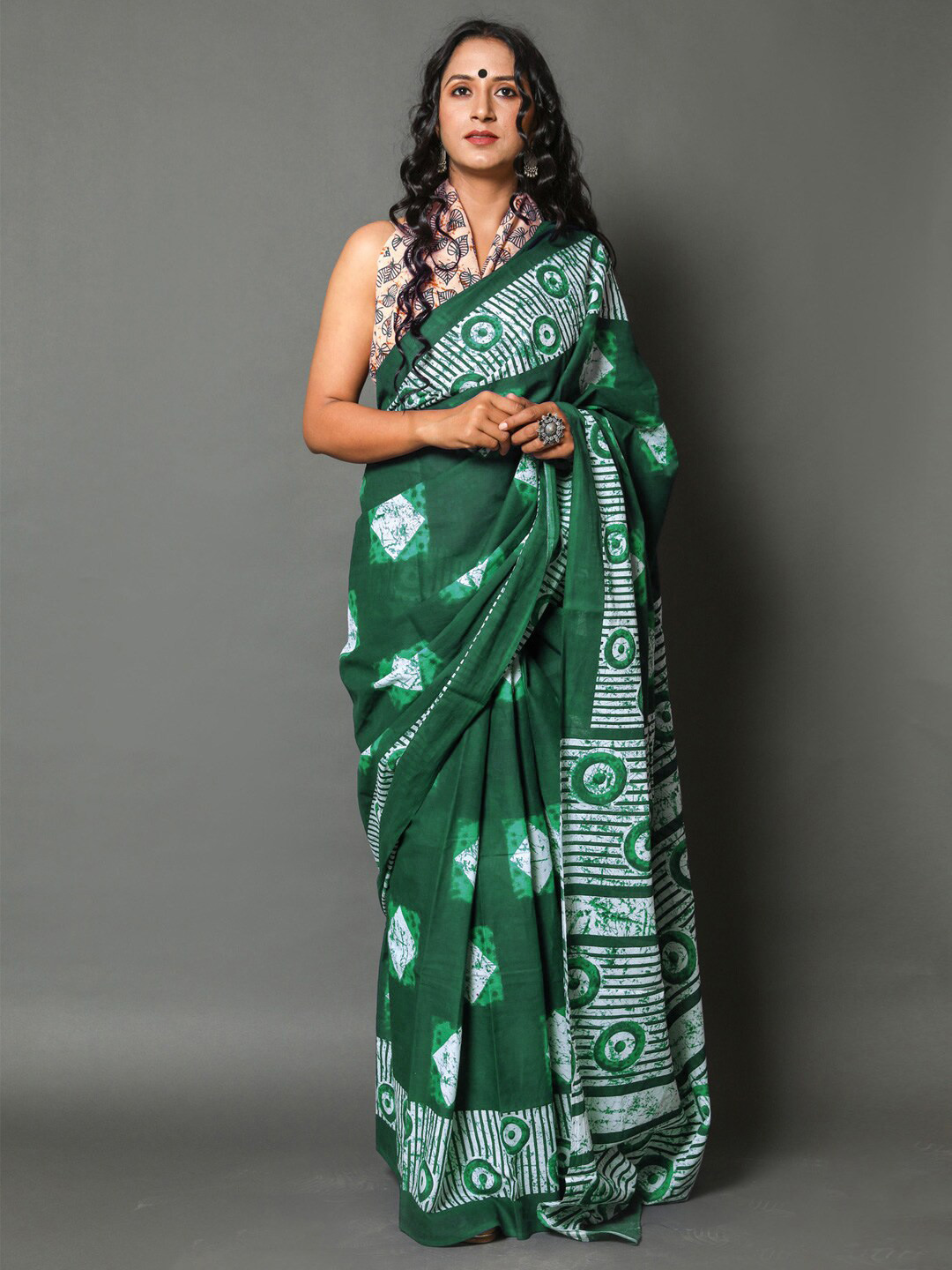 

BUTA BUTI Printed Pure Cotton Saree, Green