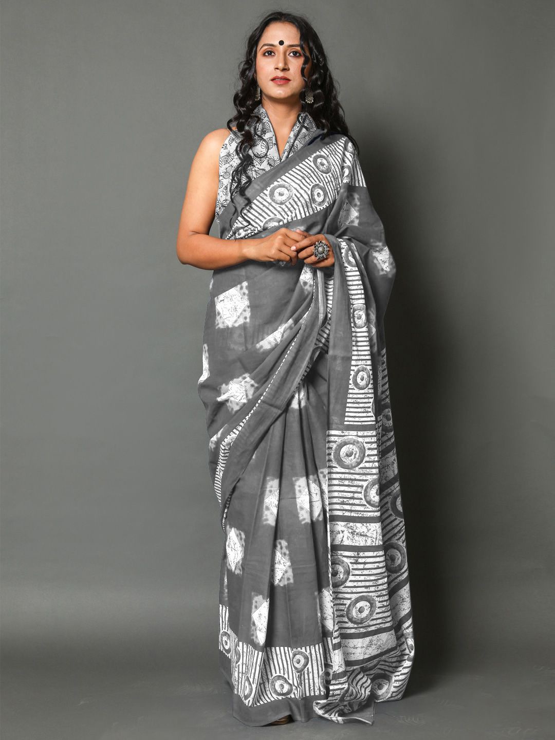 

BUTA BUTI Pure Cotton Saree, Grey