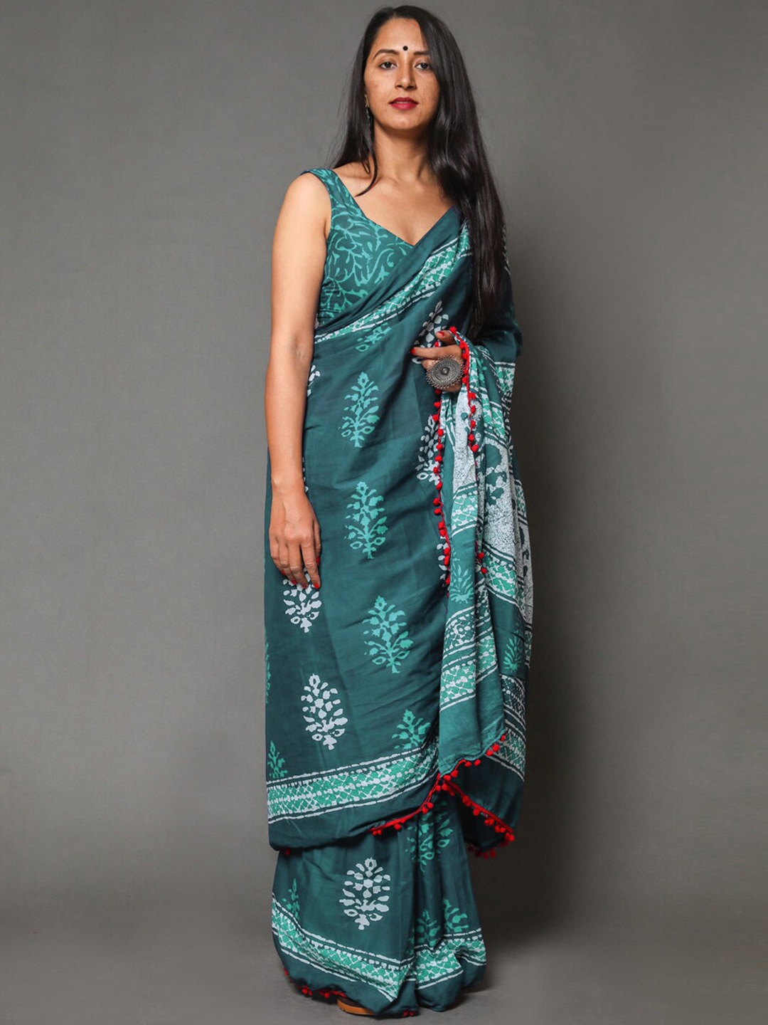

BUTA BUTI Ethnic Motifs Pure Cotton Saree, Green