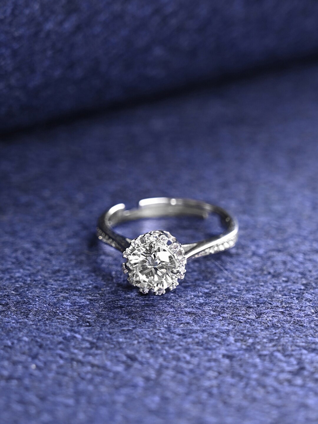 

Clara 925 Sterling Silver Platinum-Plated CZ Stone-Studded Adjustable Finger Ring