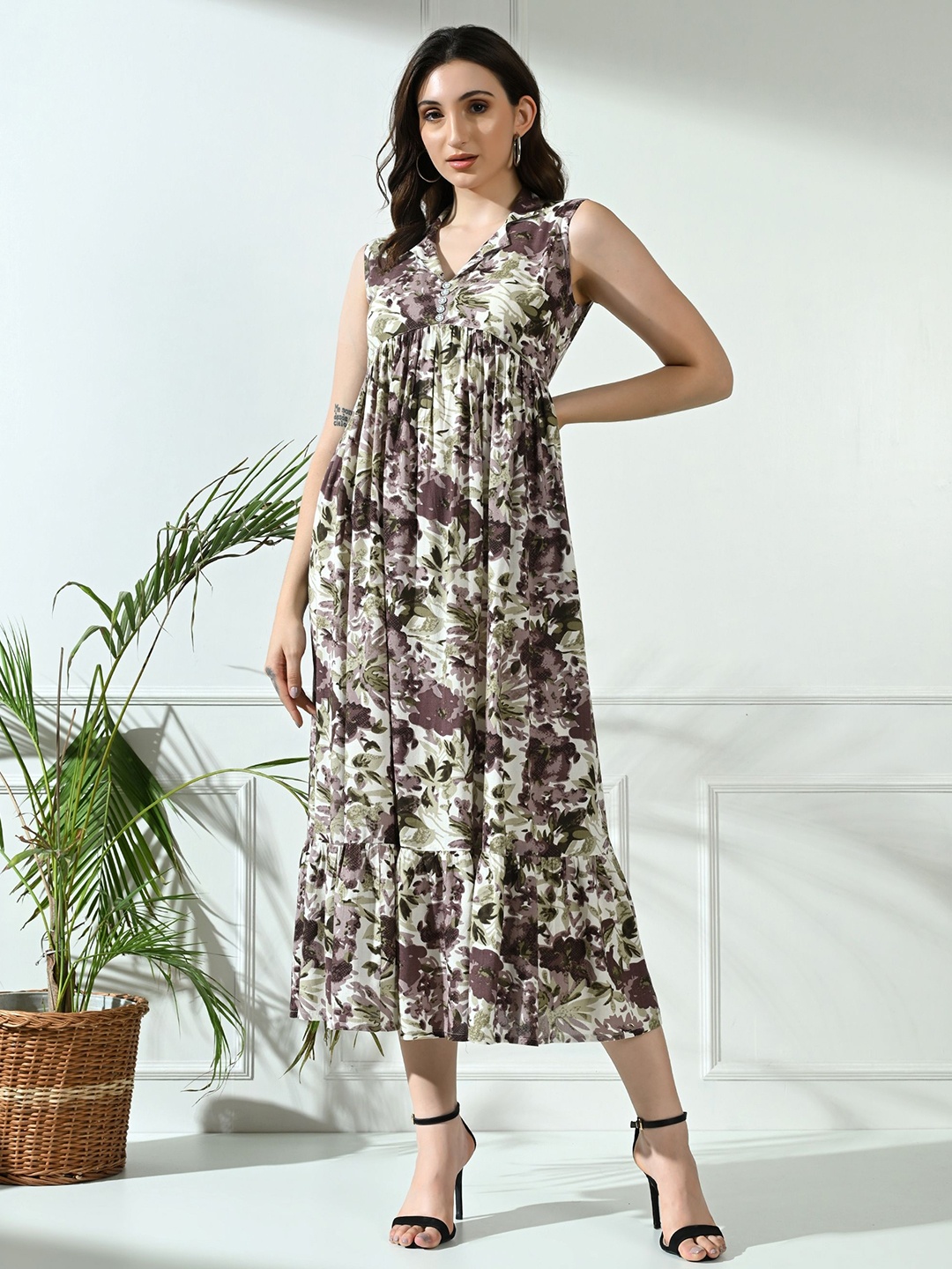 

TREND ME Floral Print Empire Maxi Dress, Brown