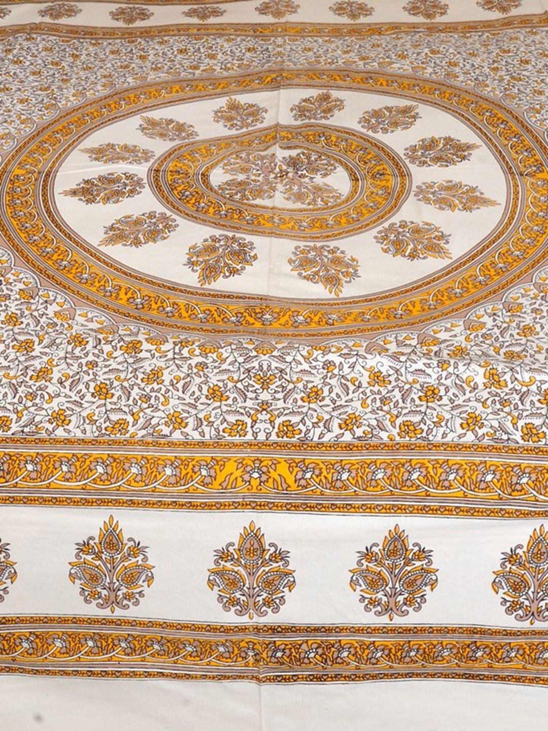

Exotic India Off White & Brown Floral 300 TC Queen Bedsheet with 2 Pillow Covers