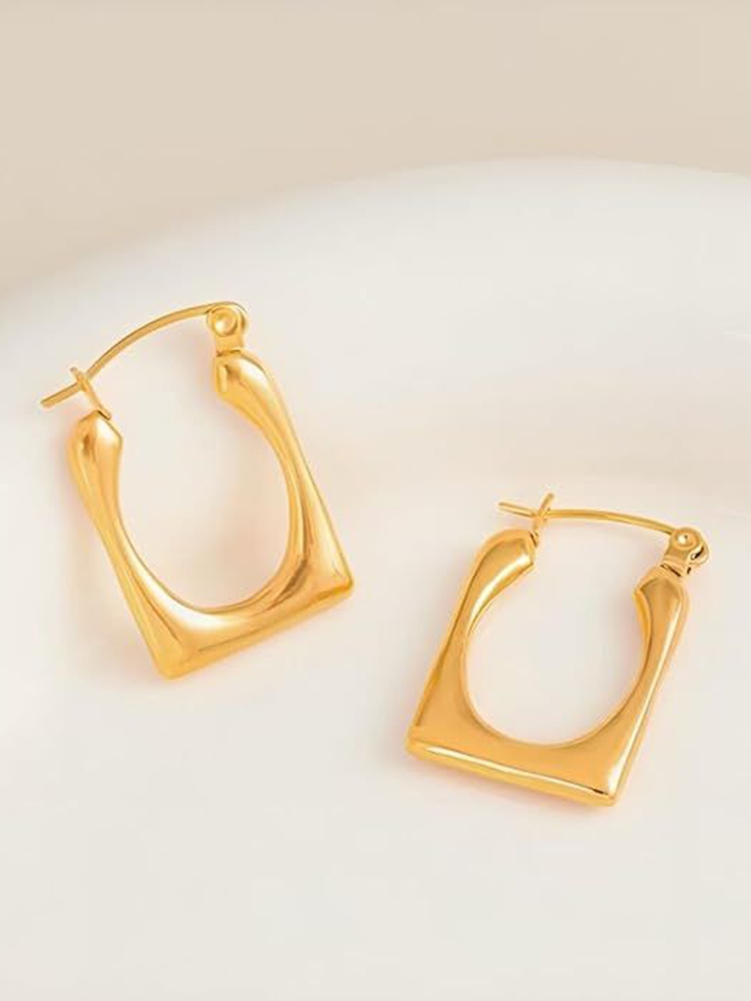 

VIEN Gold-Plated Stainless Steel Geometric Shaped Hoop Earrings