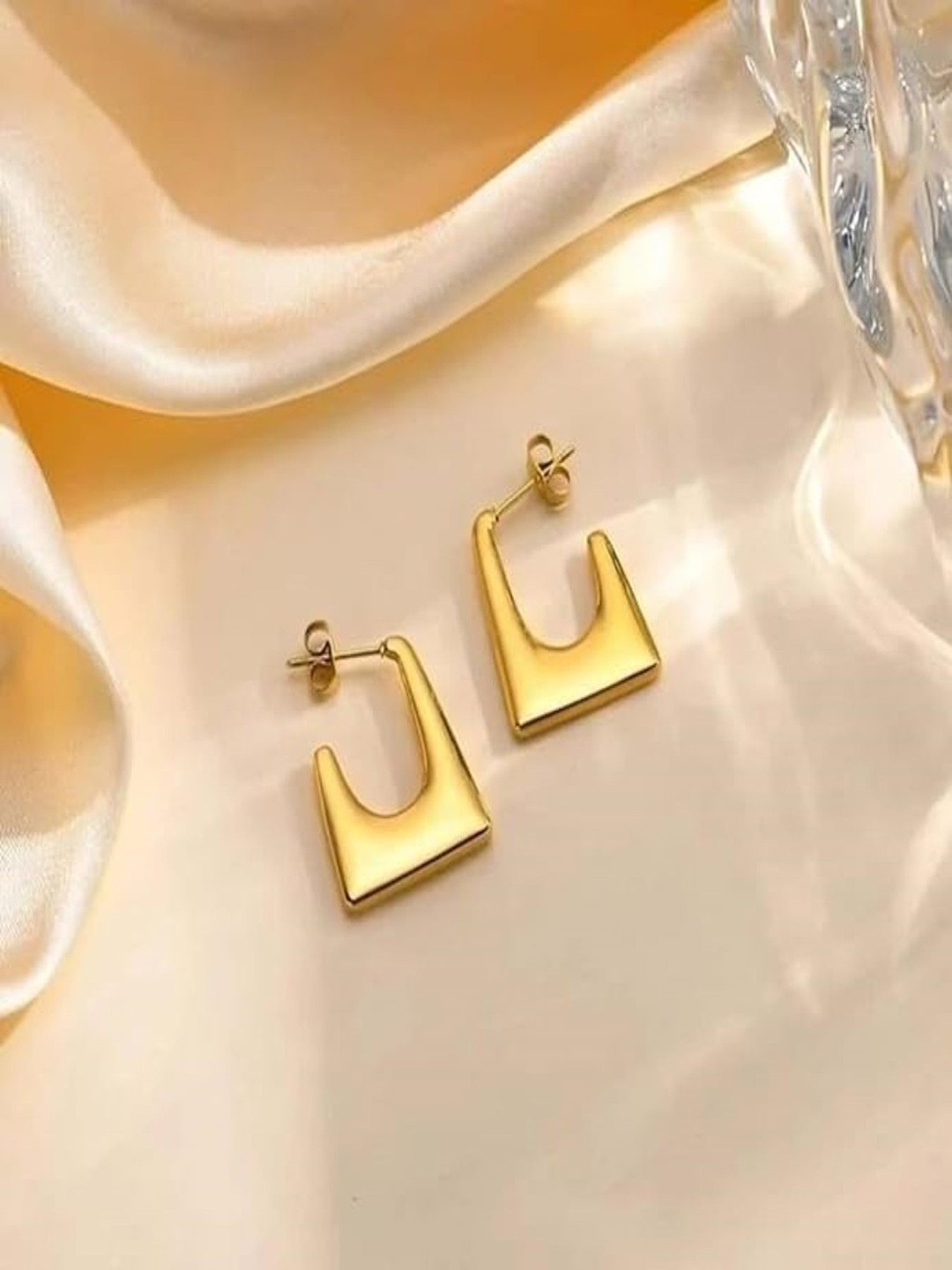 

VIEN Gold-Plated Stainless Steel Geometric Shaped Studs Earrings