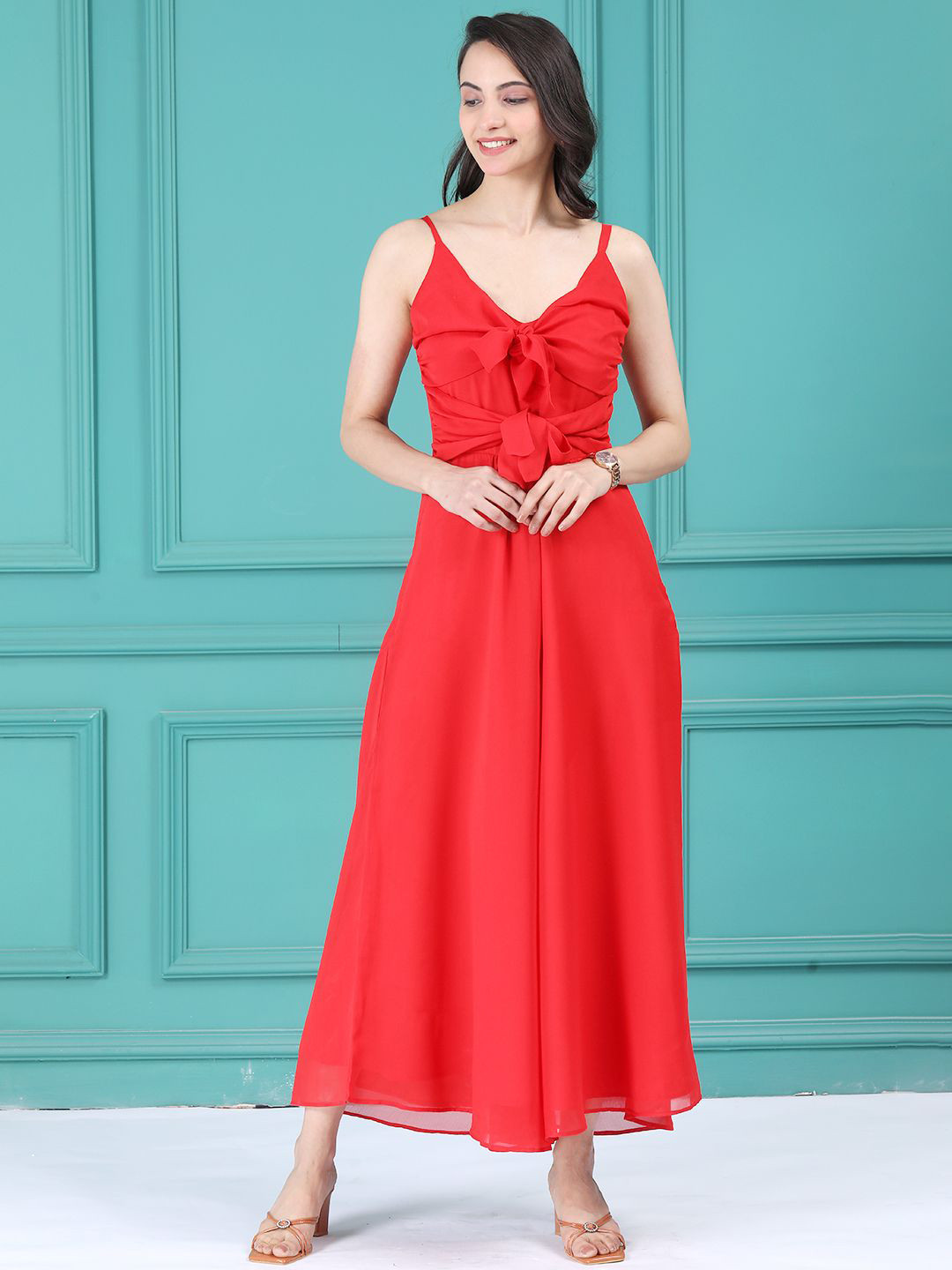 

Tushita Shoulder Straps Basic Jumpsuit, Red