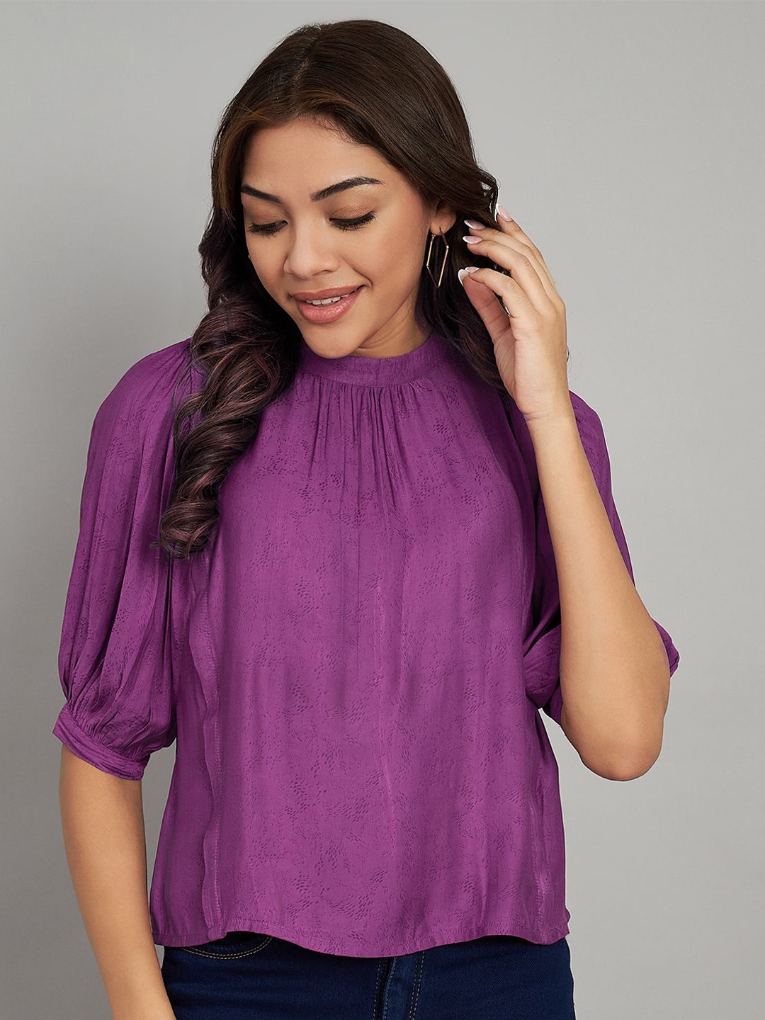 

Amagyaa Puff Sleeve Top, Violet