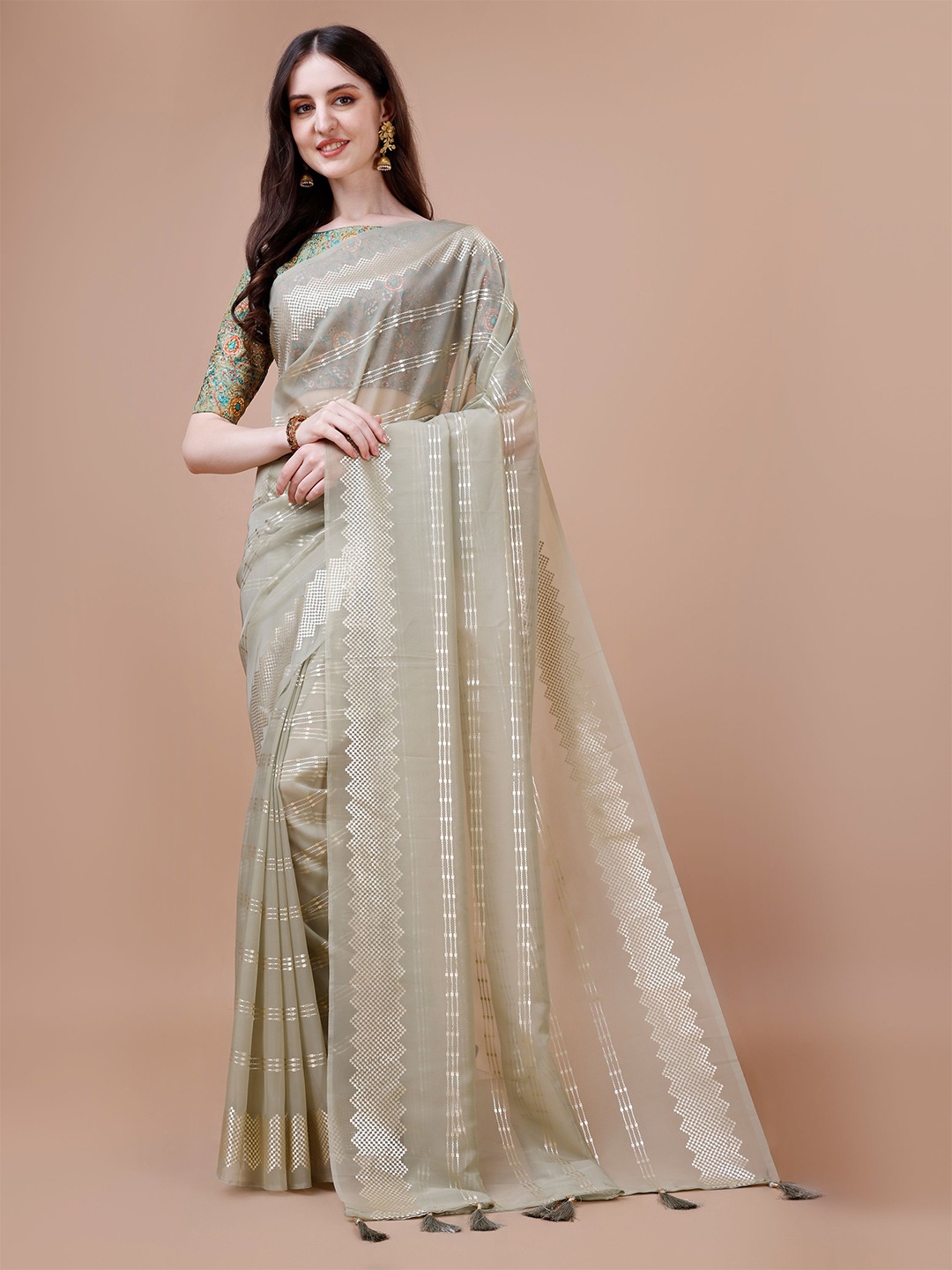 

VIRICA Woven Design Striped Organza Saree, Beige