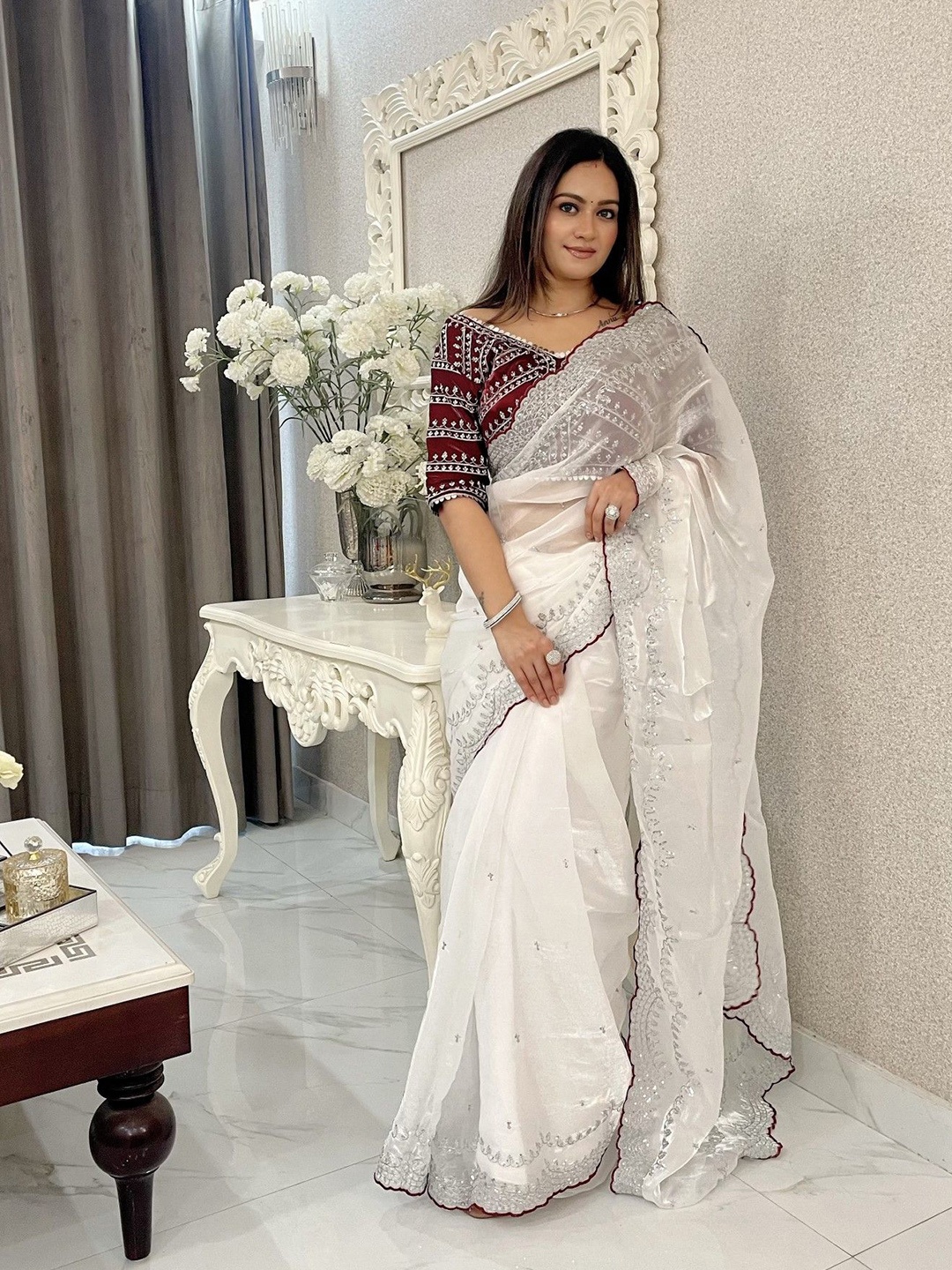 

LeeliPeeri Designer Ethnic Motifs Zari Heavy Work Saree, White