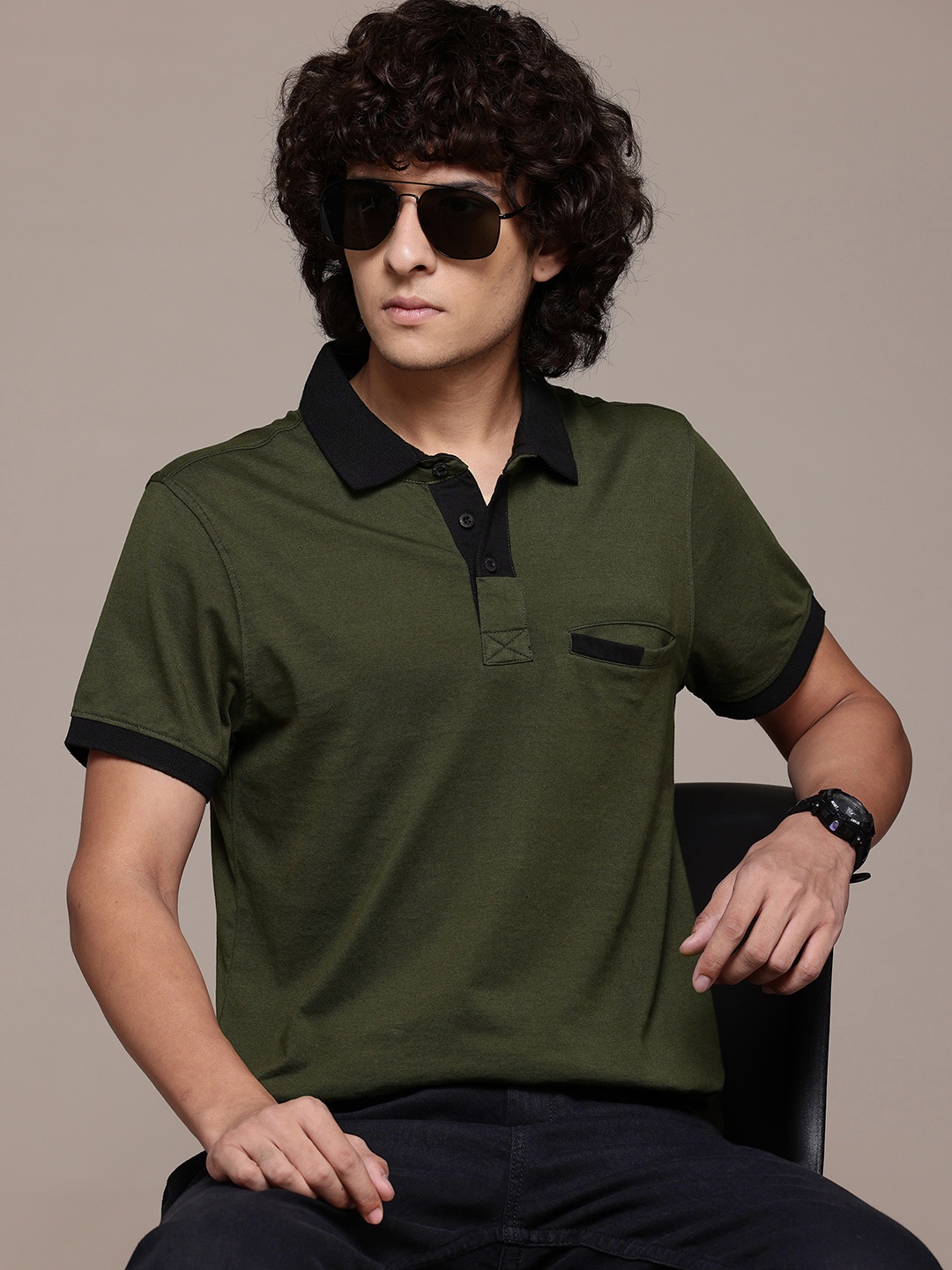 

Roadster Men Polo Collar T-shirt, Olive