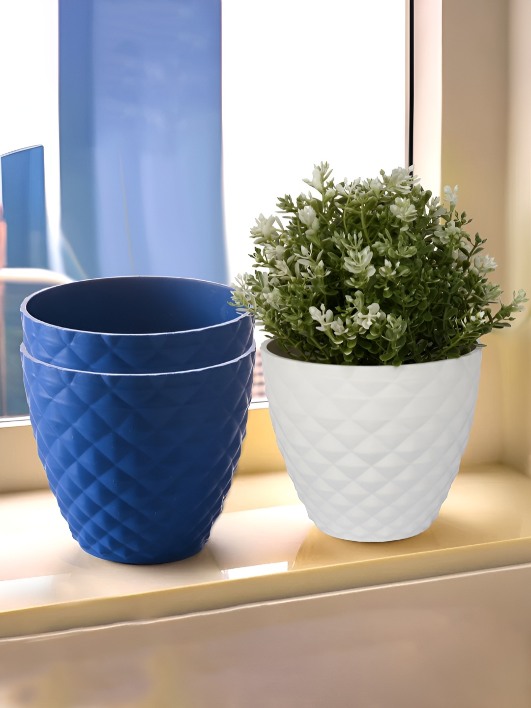 

Kuber Industries Blue & White 3 Pieces Textured Planters