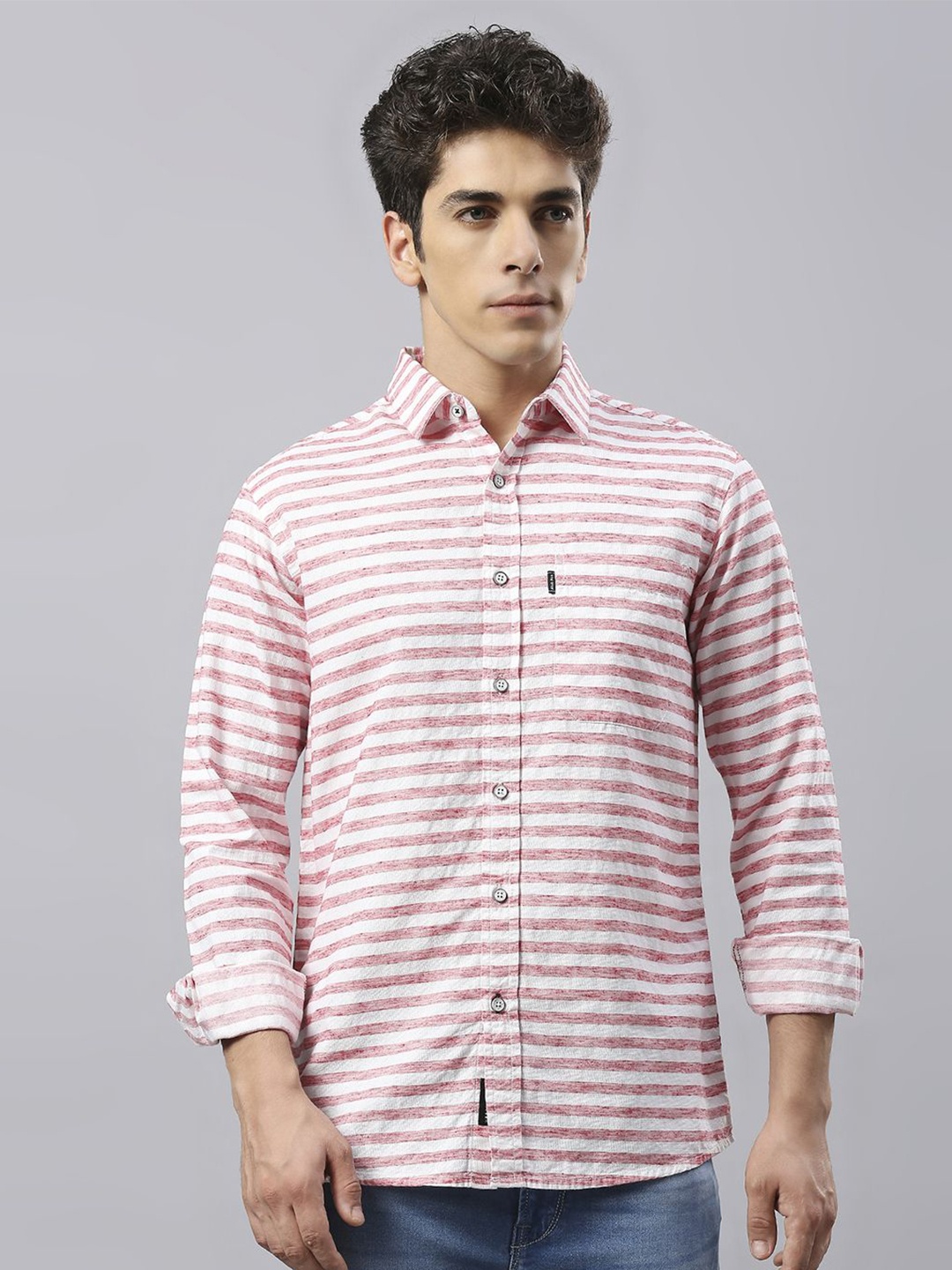 

Klub Fox Men Slim Fit Horizontal Stripes Opaque Striped Casual Shirt, Red