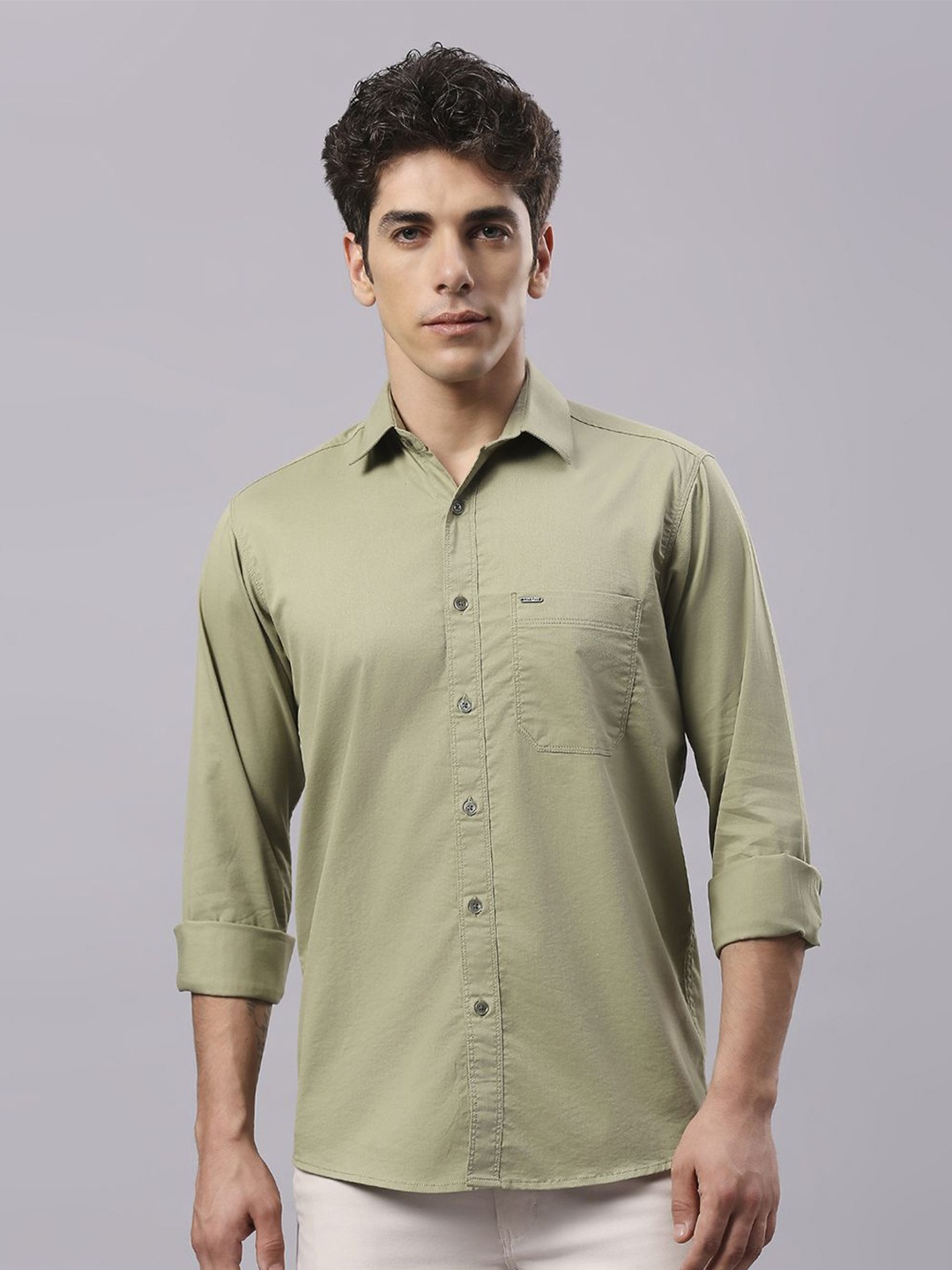 

Klub Fox Men Solid Casual Slim Fit Shirt, Olive