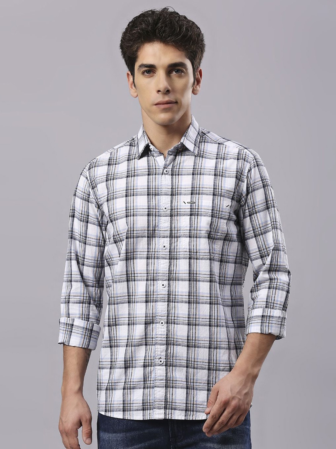 

Klub Fox Men Slim Fit Opaque Checked Casual Shirt, Grey