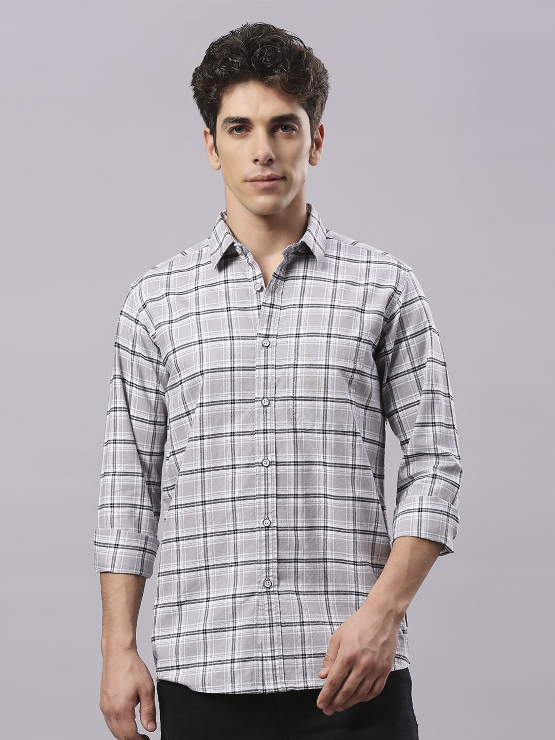

Klub Fox Men Checked Casual Slim Fit Shirt, Grey