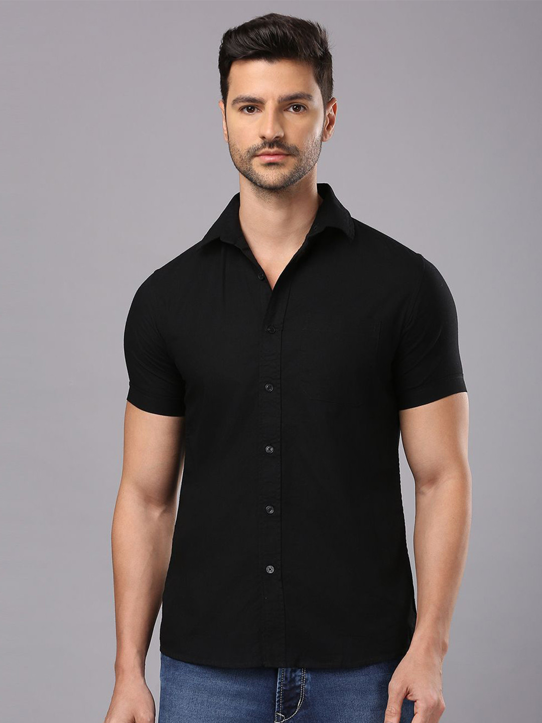 

Klub Fox Men Solid Casual Slim Fit Shirt, Black