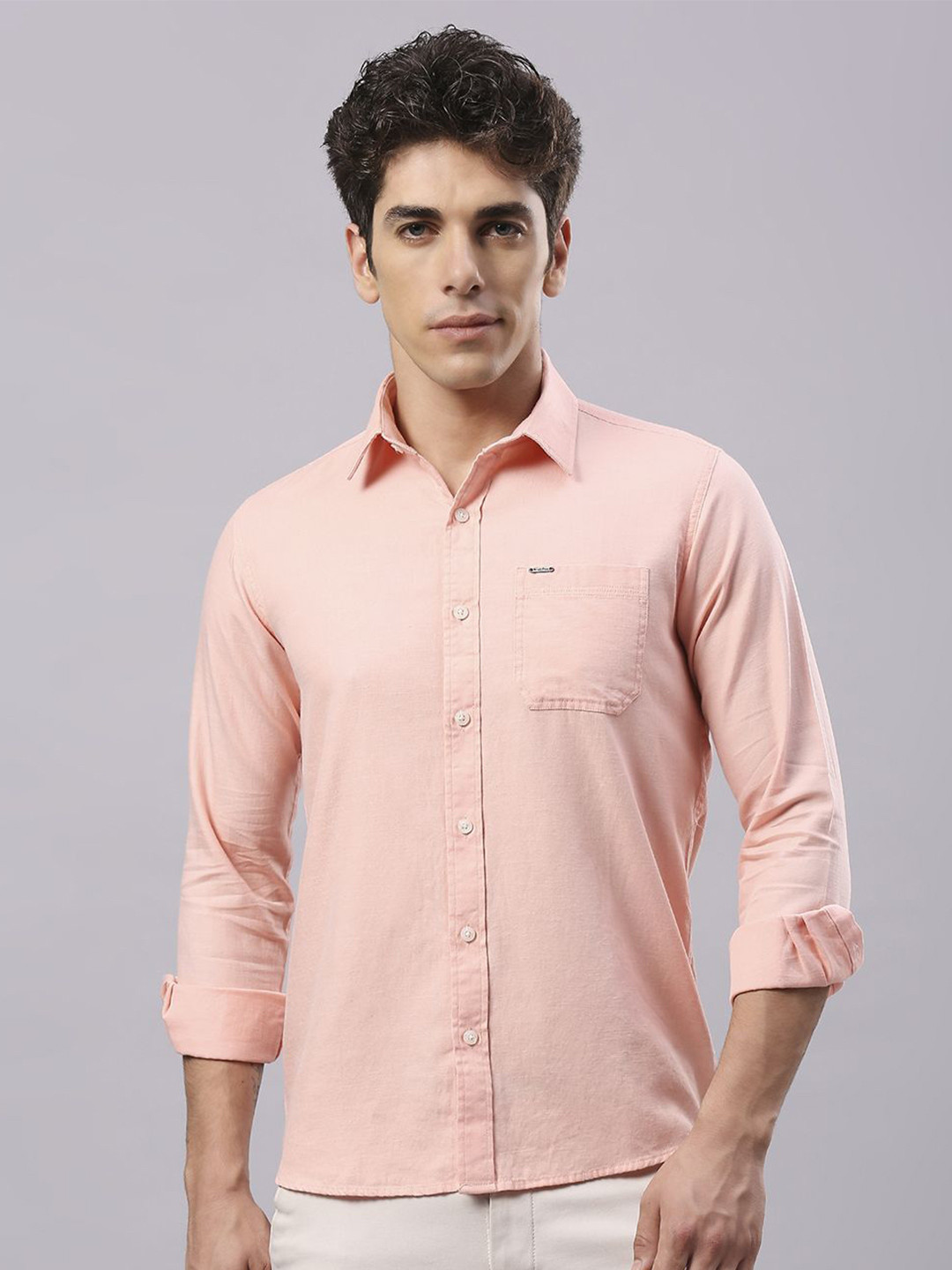 

Klub Fox Men Solid Slim Fit Spread Collar Casual Shirt, Peach