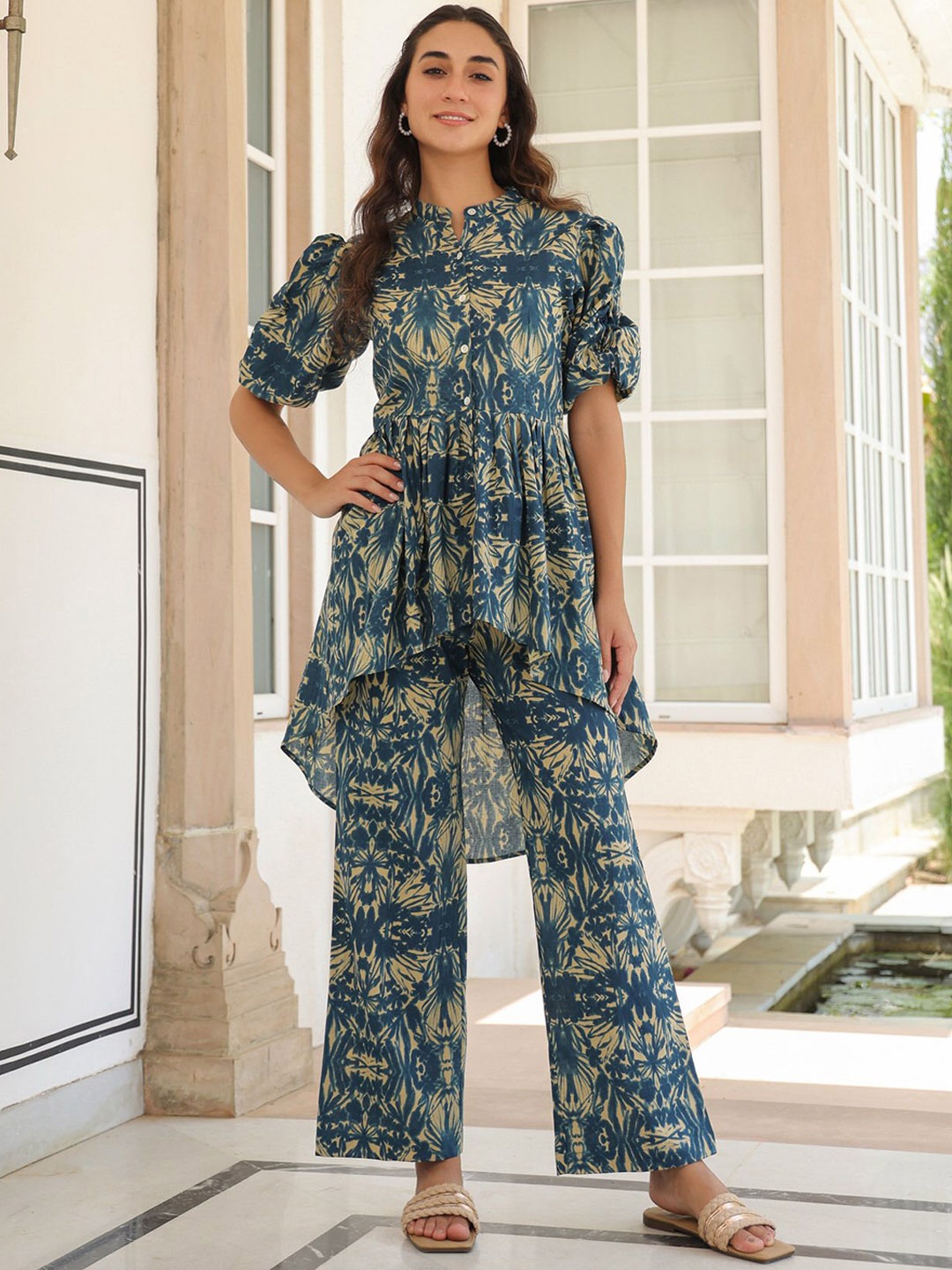 

JISORA Blue & Beige Floral Printed Pure Cotton Top With Trousers