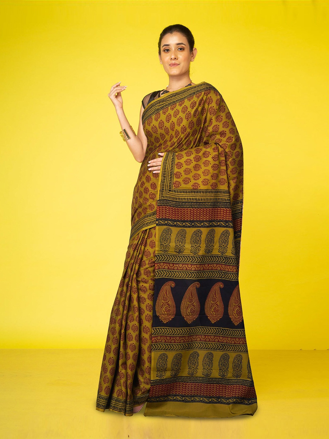 

Unnati Silks Bagh Handloom Bagh Saree, Green