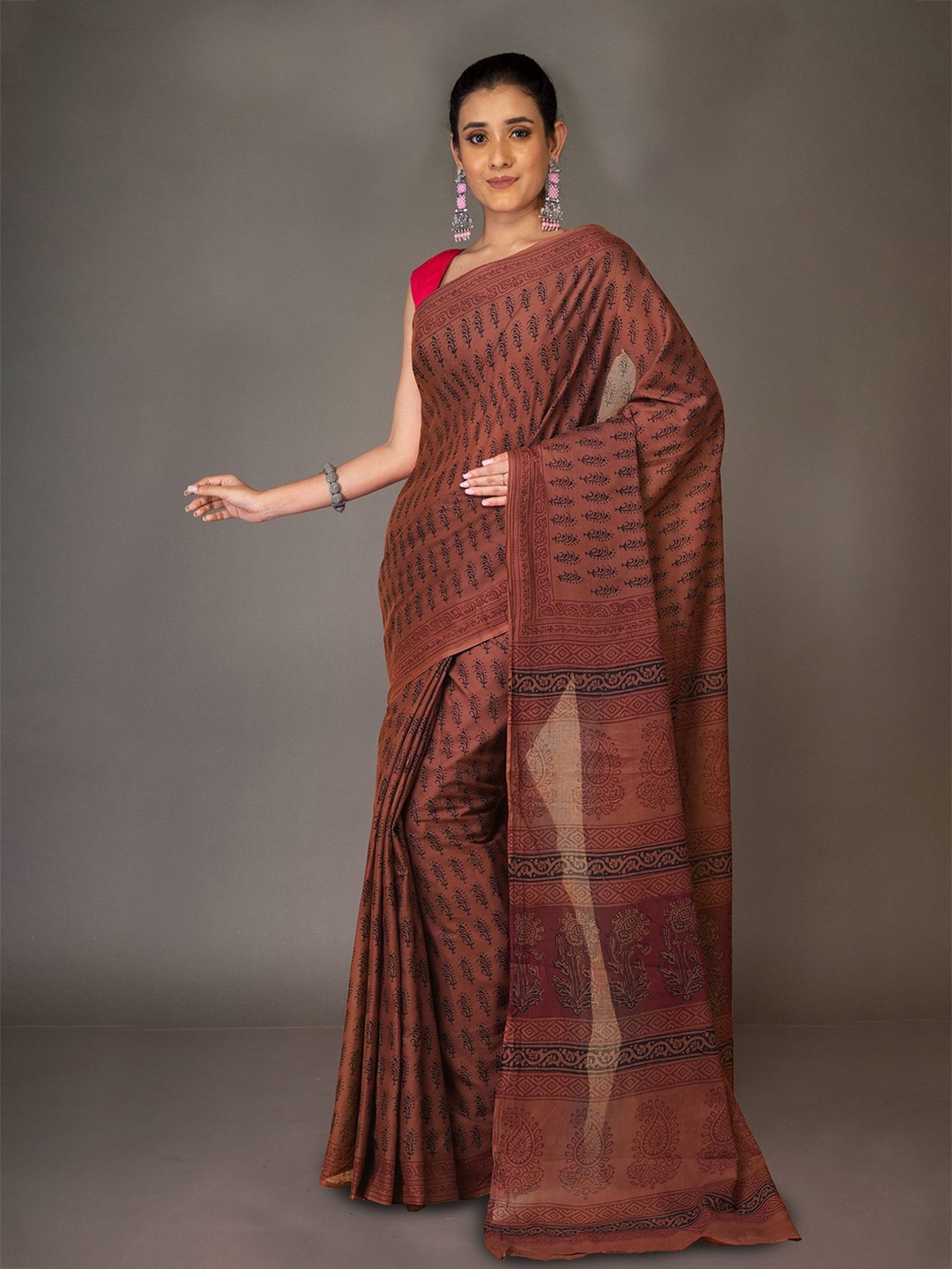 

Unnati Silks Bagh Handloom Bagh Saree, Brown