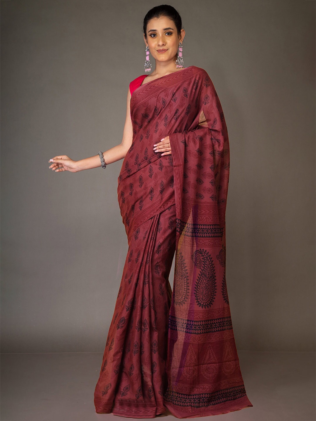 

Unnati Silks Printed Handloom Bagh Saree, Brown