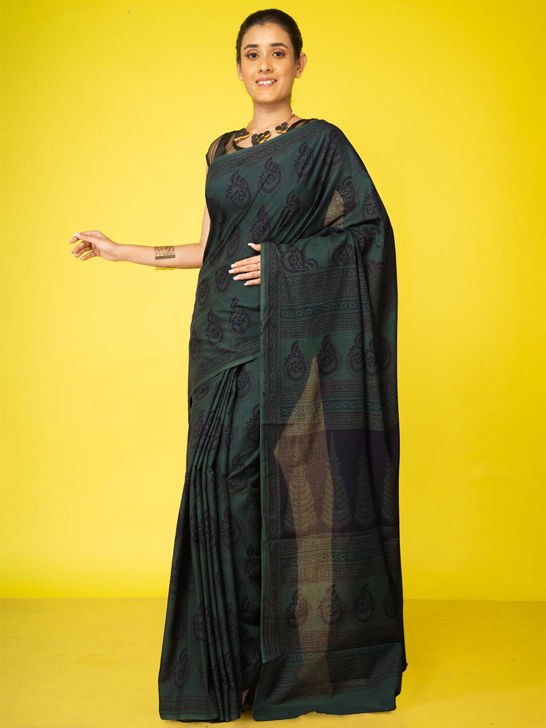 

Unnati Silks Bagh Handloom Bagh Saree, Green