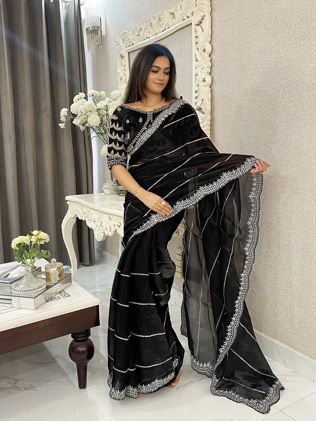 

LeeliPeeri Designer Striped Embroidered Saree, Black