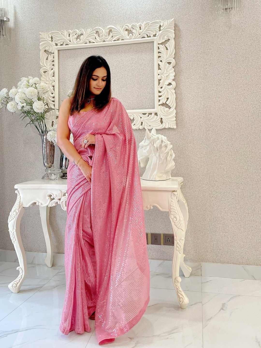 

LeeliPeeri Designer Embellished Sequinned Heavy Work Saree, Peach