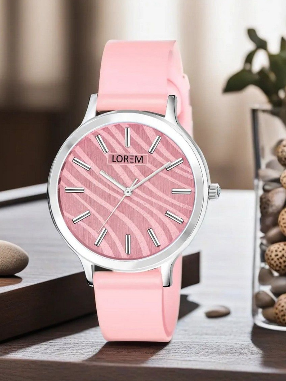 

LOREM Women Dial & Bracelet Style Straps Analogue Watch LR351-B, Pink