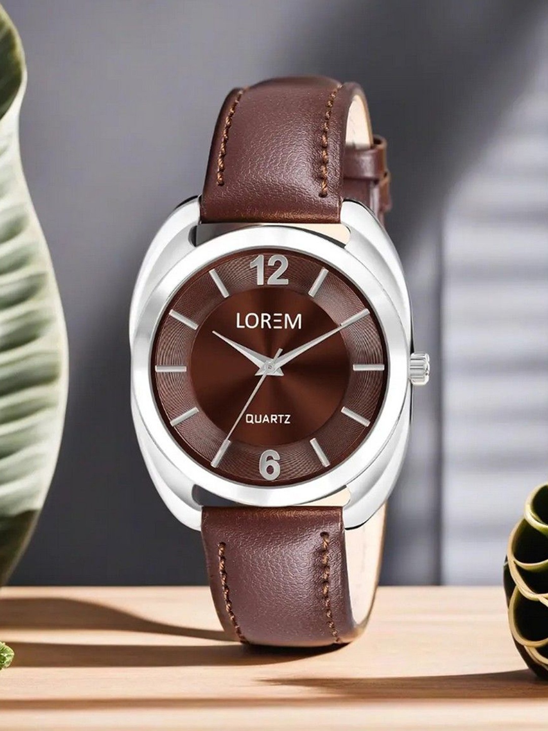 

LOREM Women Dial &Leather Straps Analogue WatchLR326-B, Brown