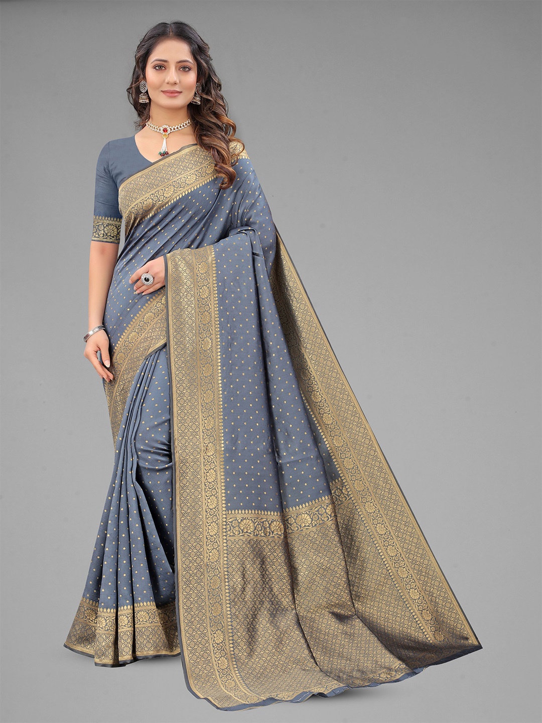 

Upalksh Woven Design Zari Kanjeevaram Saree, Grey