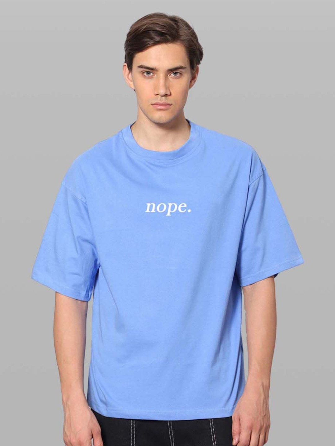 

Besick Men Typography Printed Drop Shoulder Sleeves Oversized T-shirt, Blue