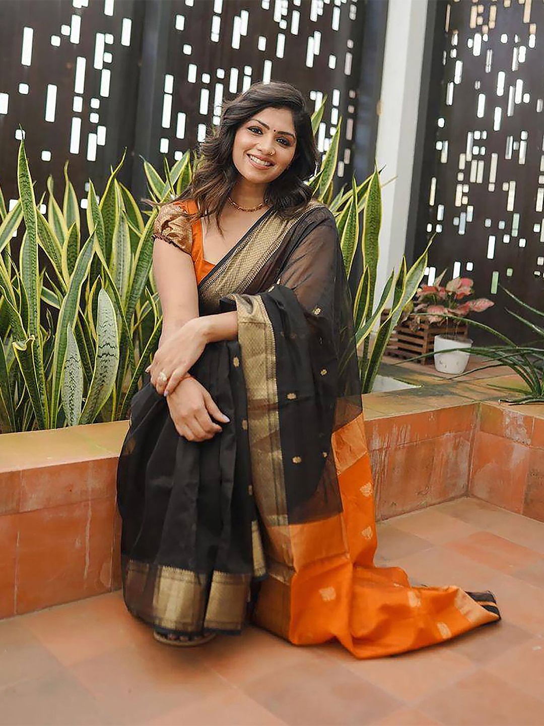 

Anjaneya Sarees Woven Design Zari Silk Cotton Designer Banarasi Saree, Black