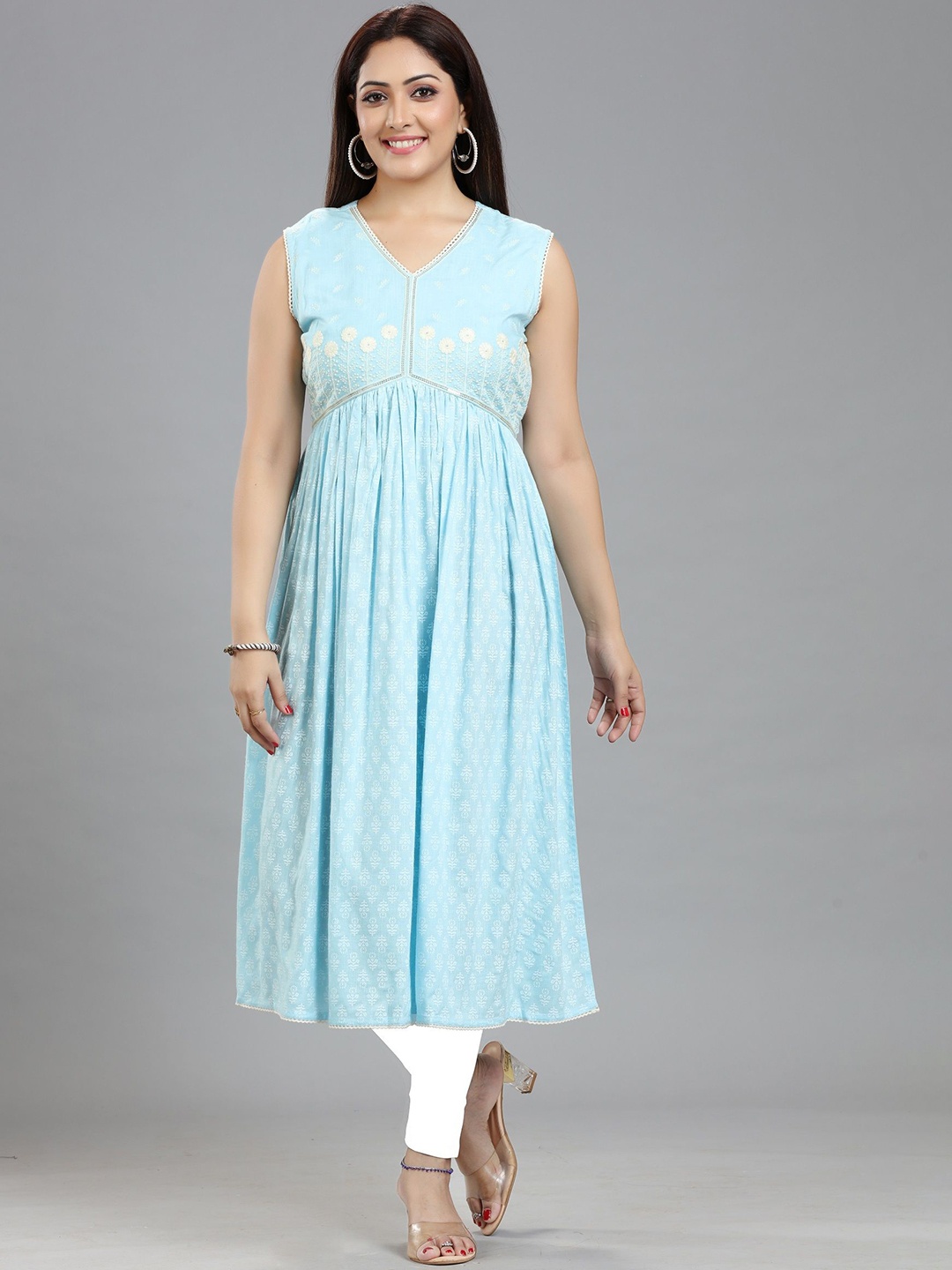 

COTTON CULTURE Floral Embroidered Thread Work Pleated A-Line Cotton Kurta, Blue