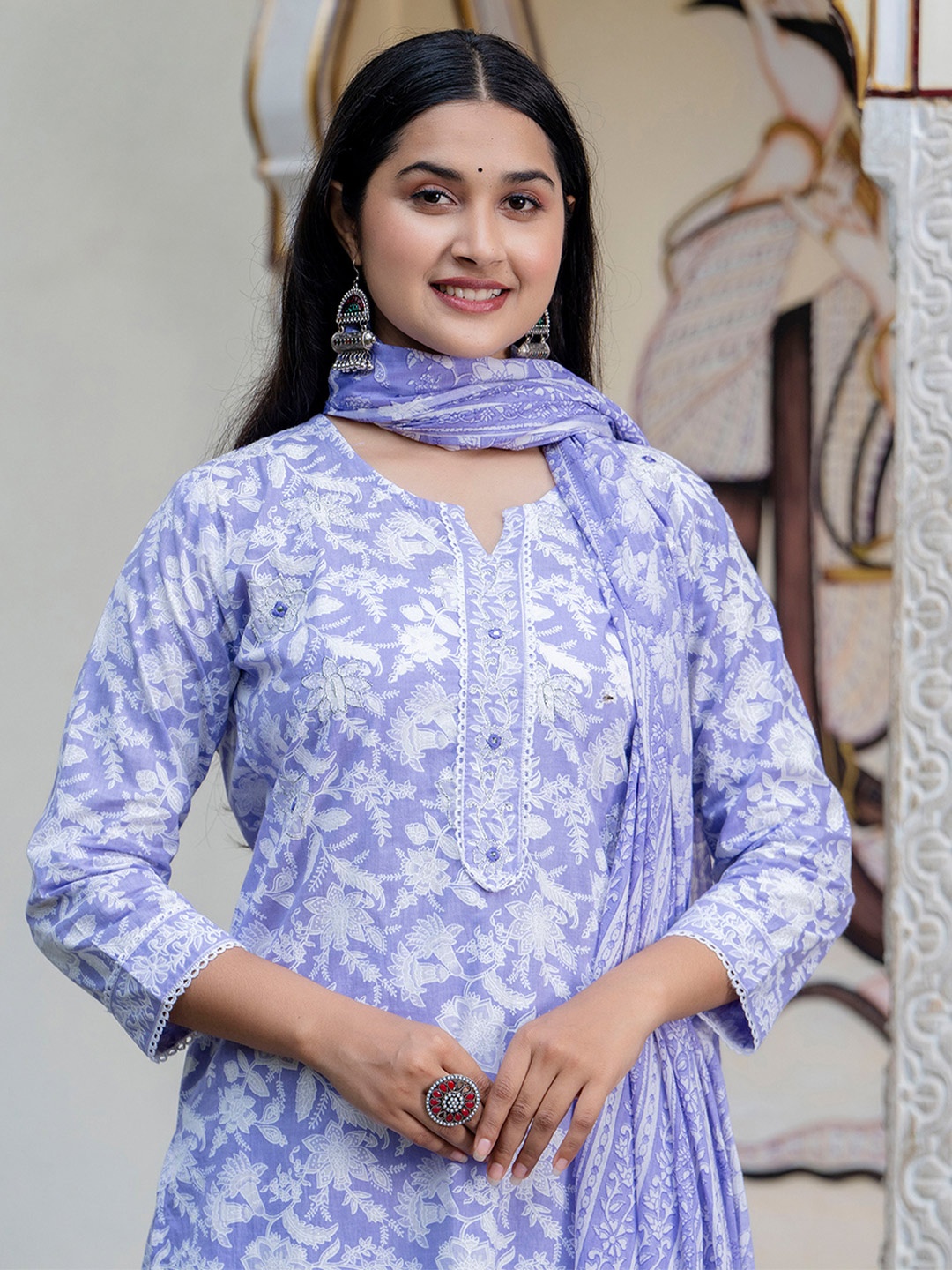 Jasoriya Floral Printed Regular Pure Cotton Straight Kurta With Pyjamas & Dupatta, Lavender