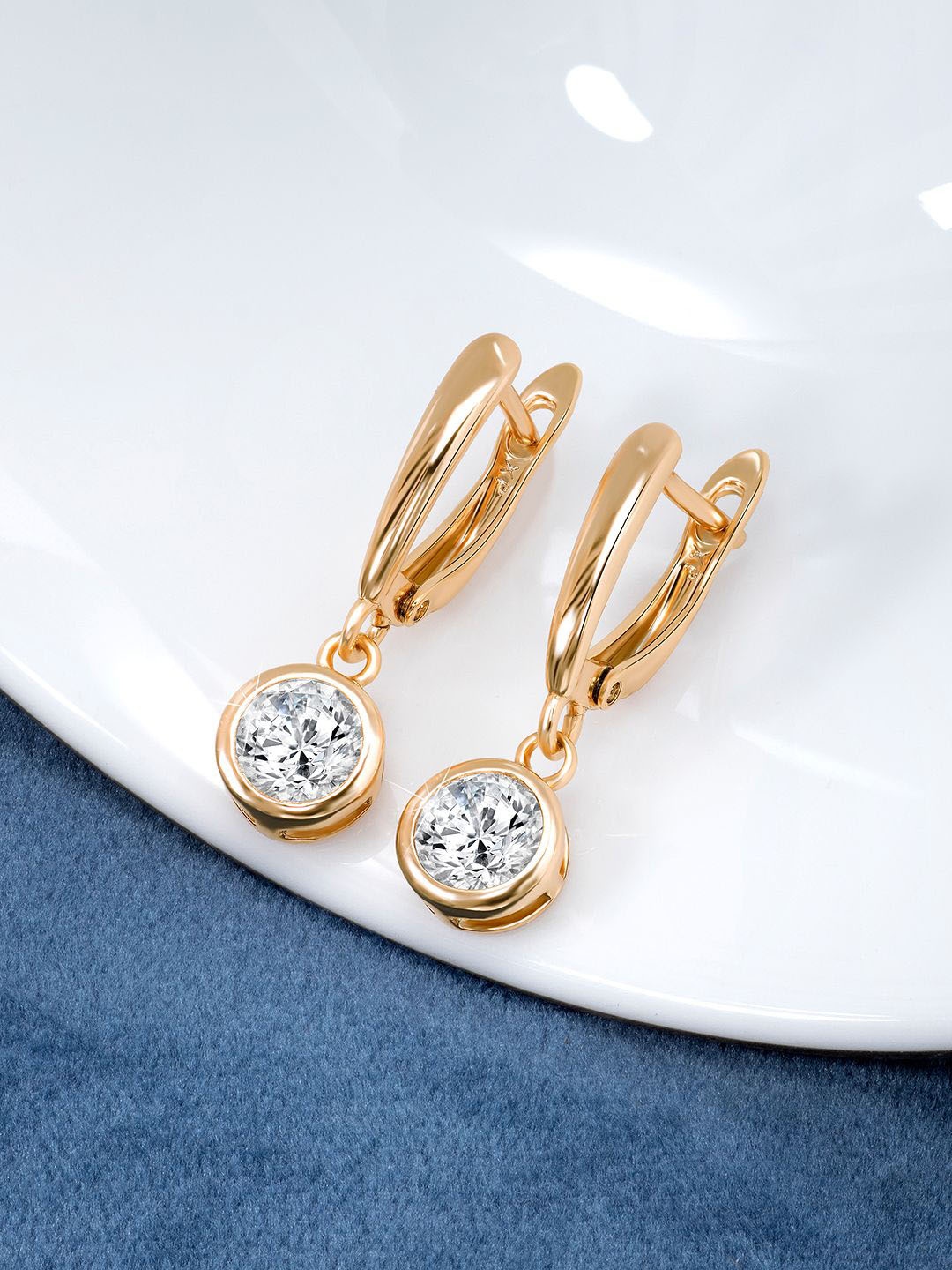 

Peora Gold Plated Cubic Zirconia Contemporary Drop Earrings