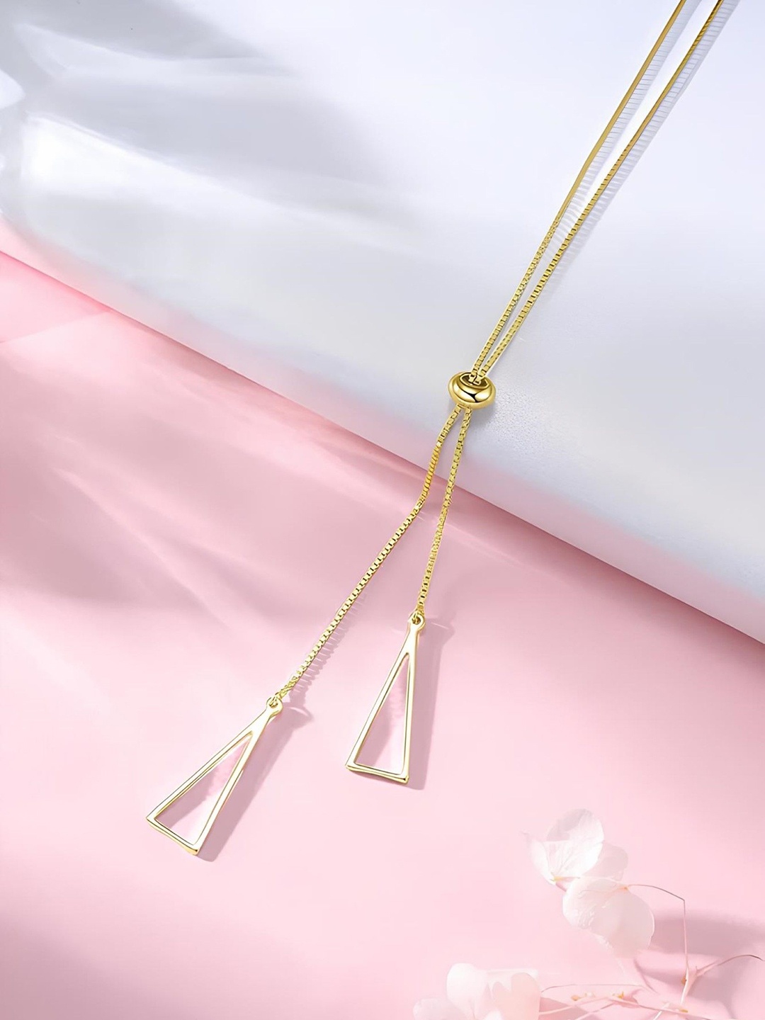 

KARISHMA KREATIONS Gold-Plated Geometric Pendant With Chain