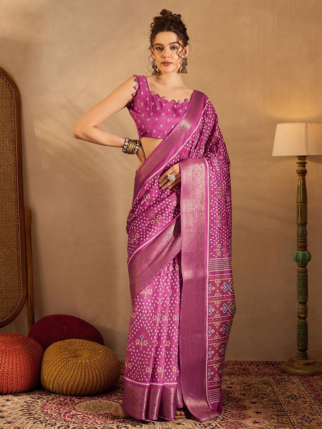 

Saree mall Ethnic Motifs Printed Zari Bagru Sarees, Pink