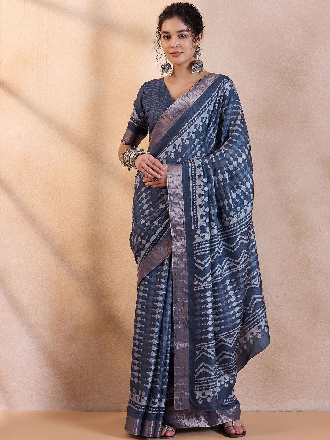 

Saree mall Zari Dabu Sarees, Navy blue