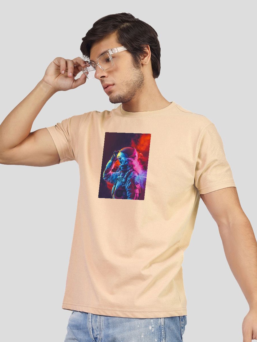 

Greylongg Men Graphic Printed Round Neck T-shirt, Beige