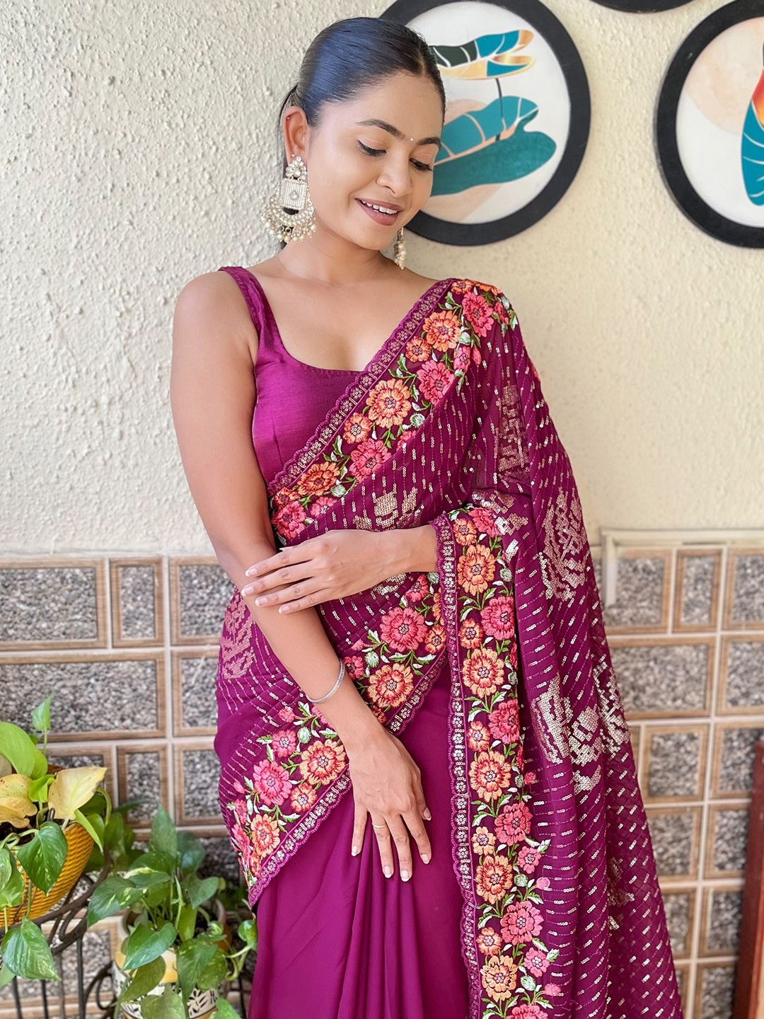 

Mitera Floral Embroidered Sequinned Poly Georgette Saree, Magenta