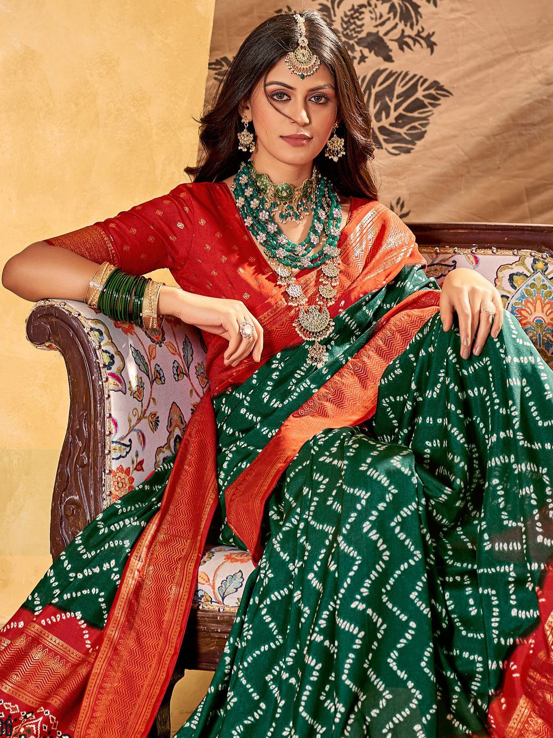 

Anouk Zari Ethnic Printed Sungudi Saree, Green