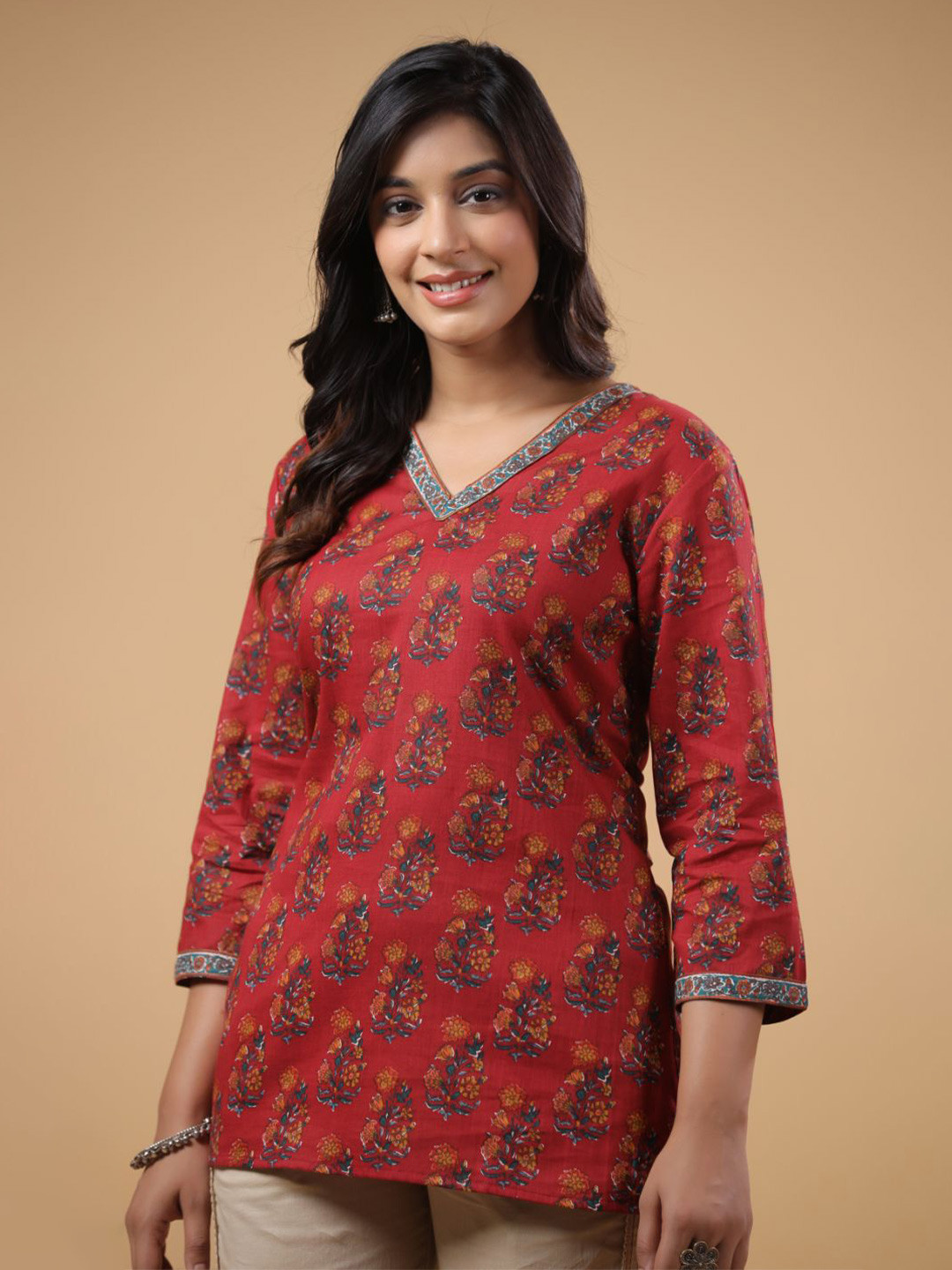 

SAVI Floral Printed V-Neck Cotton Top, Red