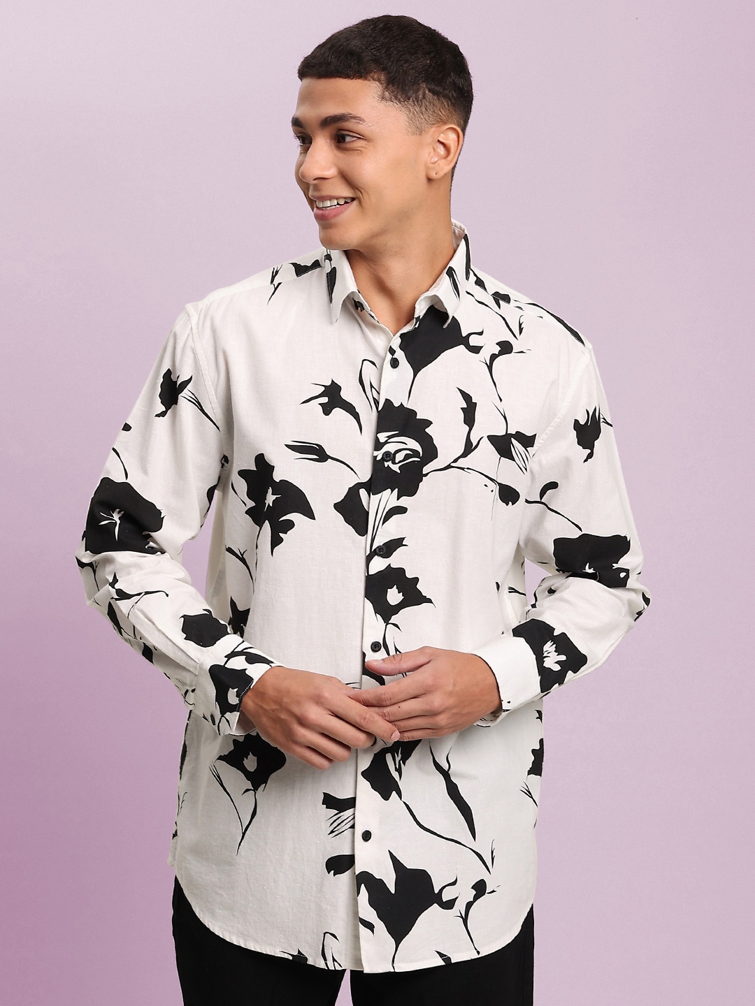 

Bene Kleed Men Tribal Printed Opaque Casual Shirt, Black