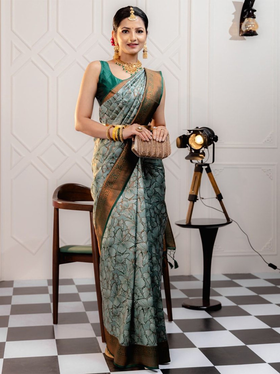 

Jinal & Jinal Floral Zari Pure Silk Banarasi Saree, Teal