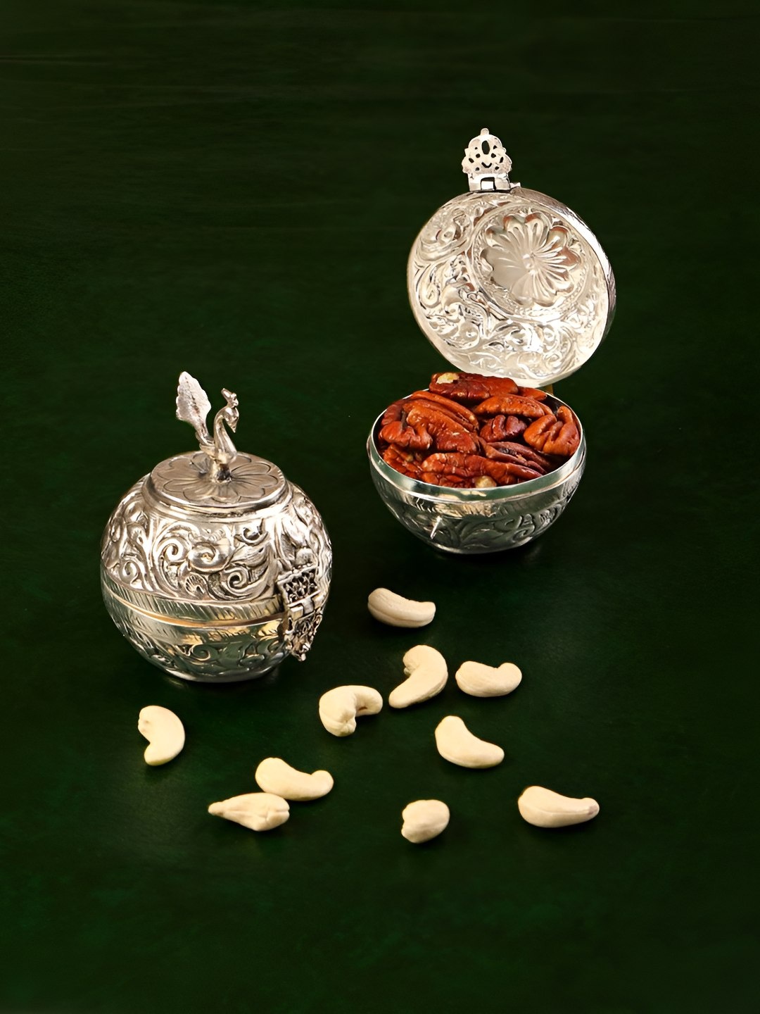 

THE HOME CO. Silver Toned Textured Brass Container