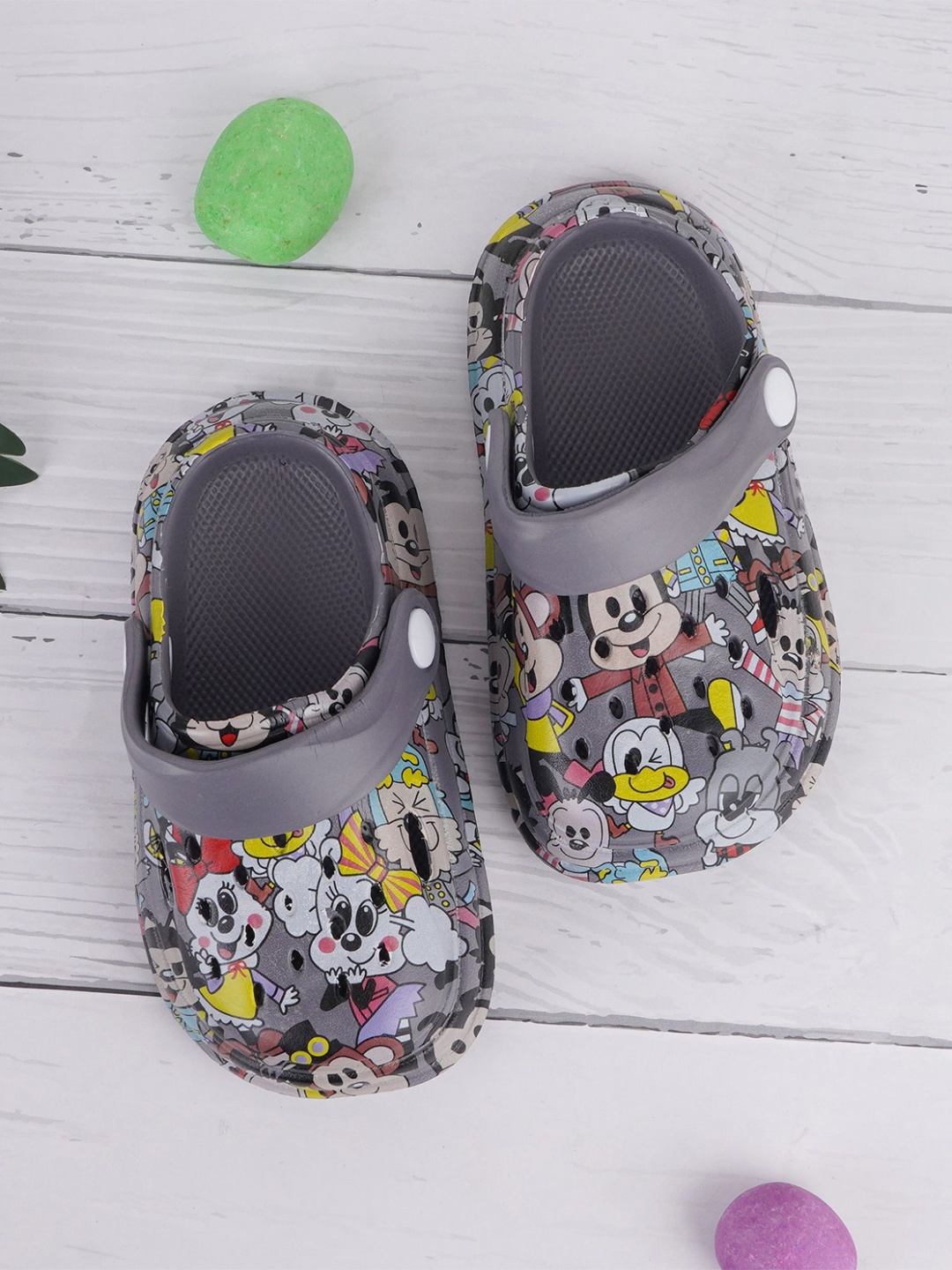 

BAESD Kids Mickey & Friends Printed Croslite Clogs, Grey